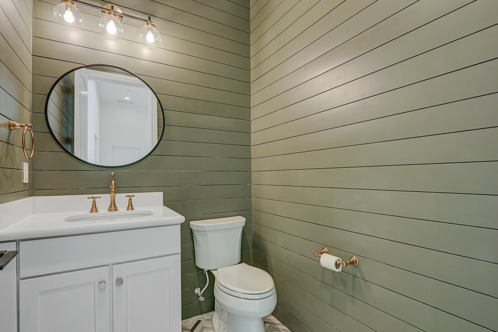 10032 Calabrese Trail