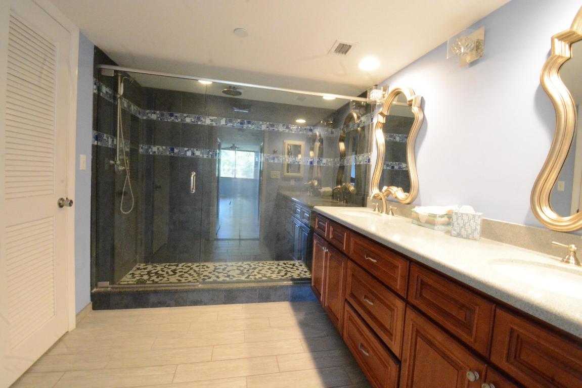 1000 N Us Highway 1 Ba305 Ba305