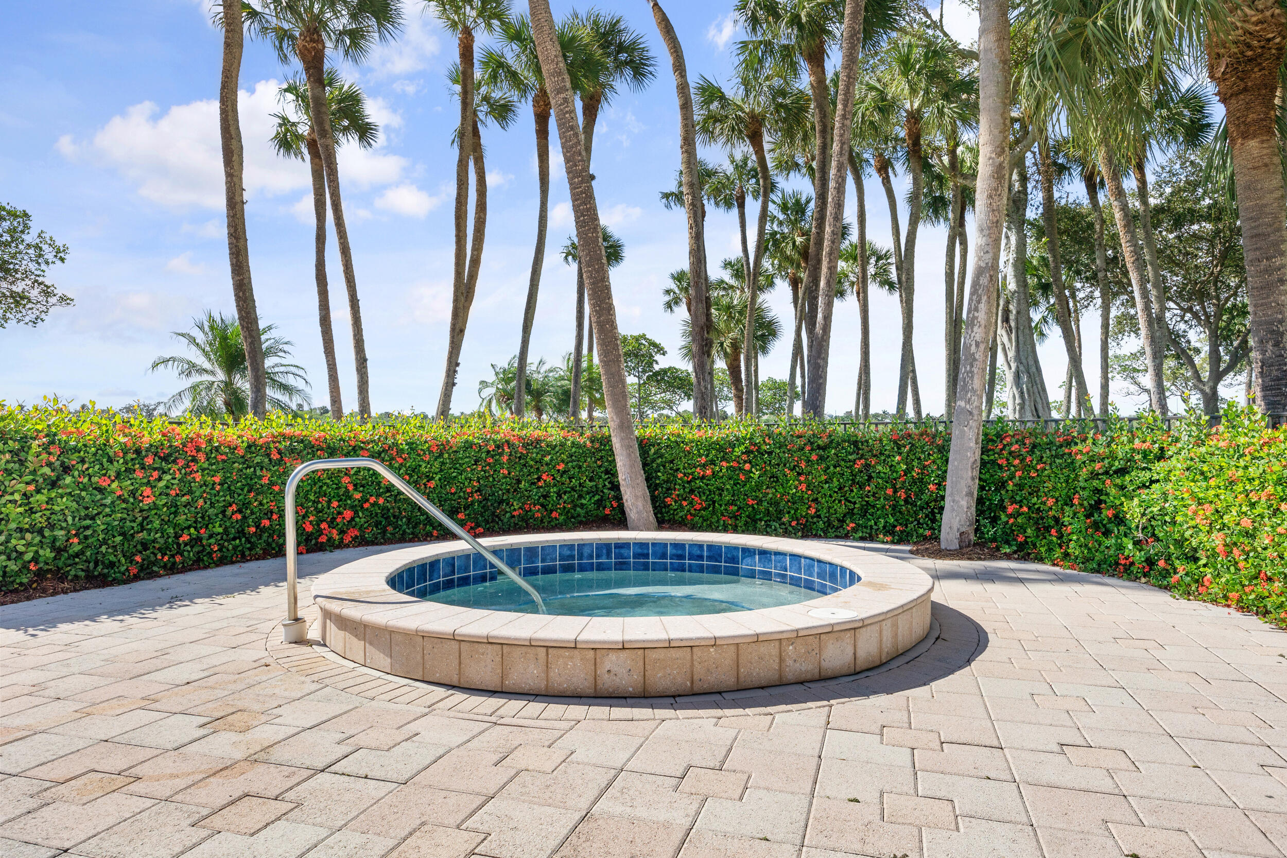 1000 N Us Highway 1 Ba305 Ba305