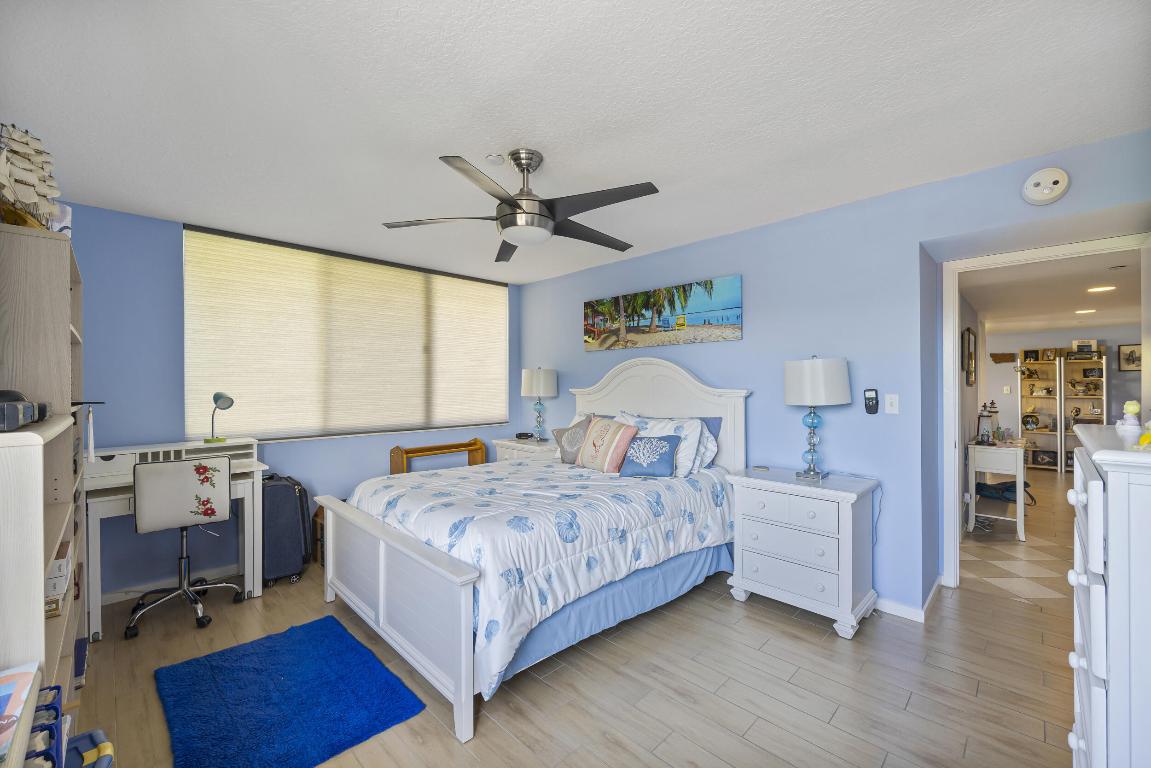 1000 N Us Highway 1 Ba305 Ba305