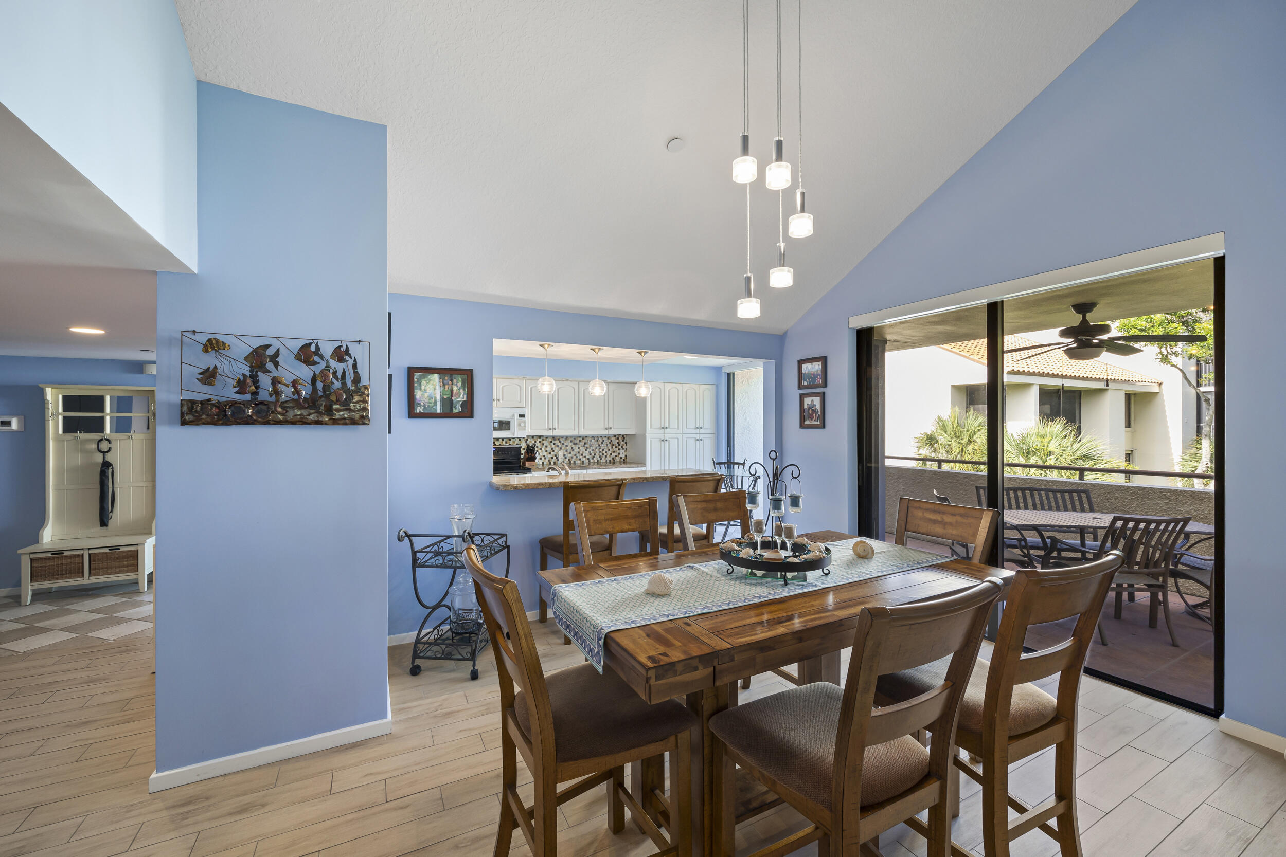 1000 N Us Highway 1 Ba305 Ba305