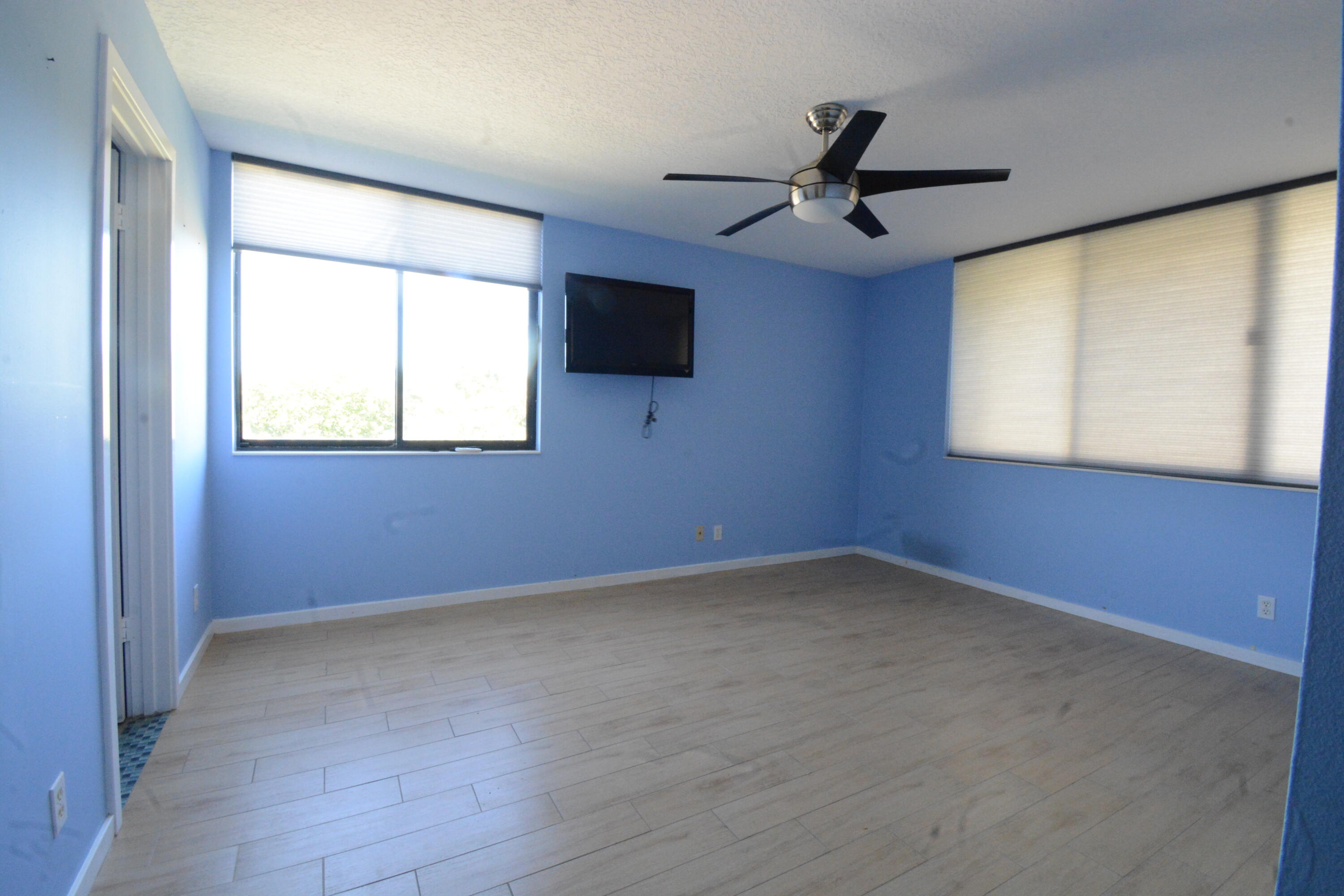 1000 N Us Highway 1 Ba305 Ba305