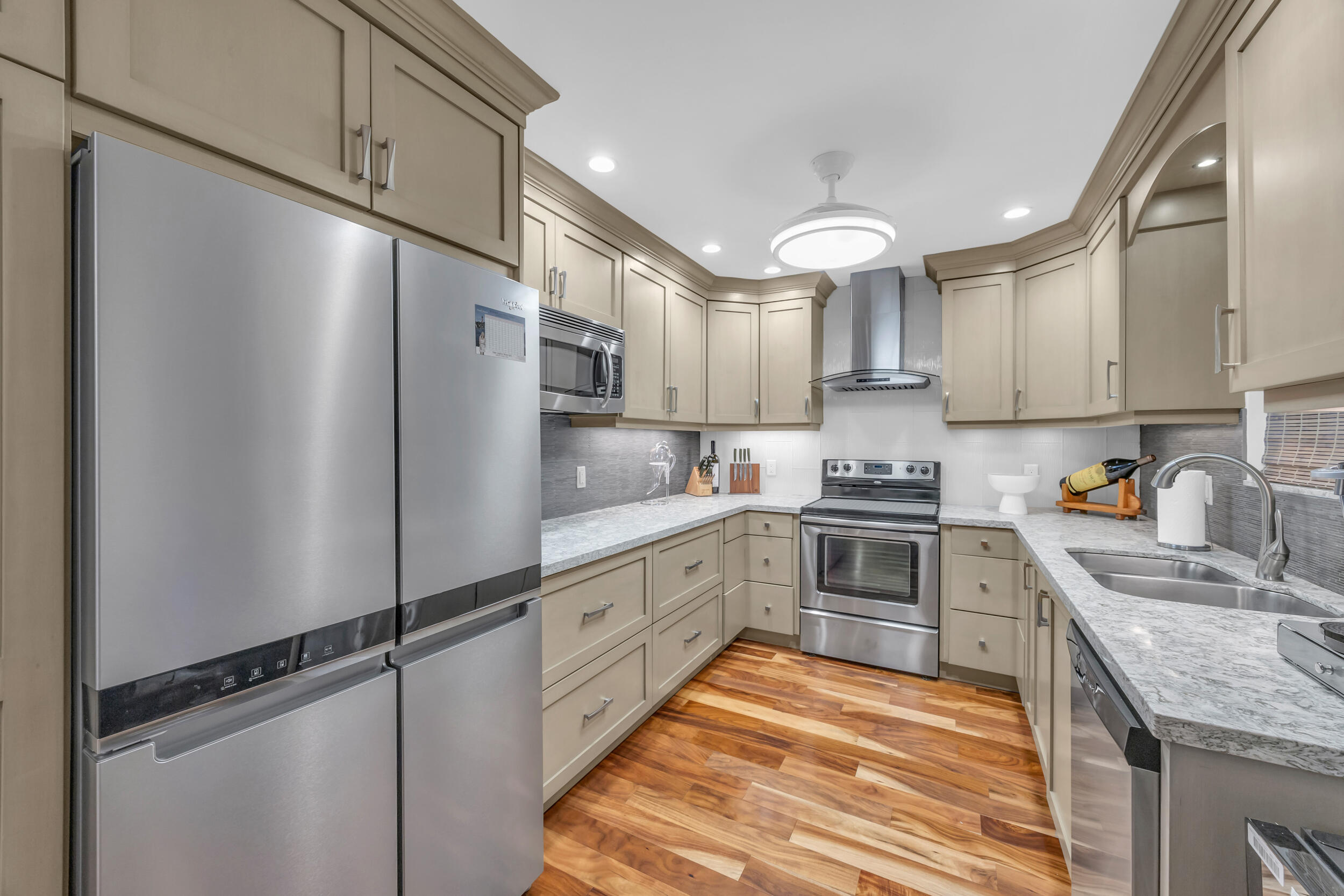 25 SE Turtle Creek Drive B