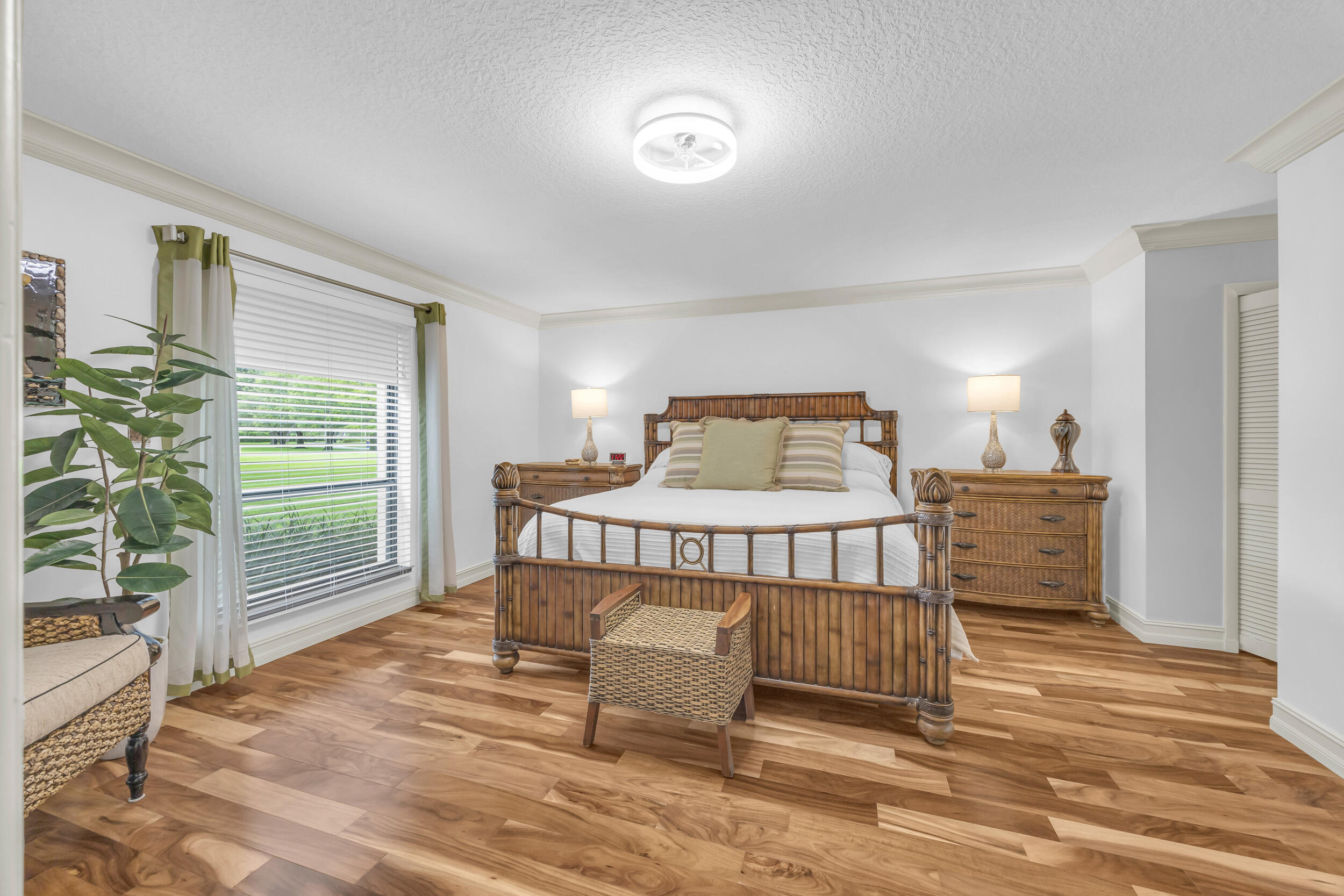 25 SE Turtle Creek Drive B