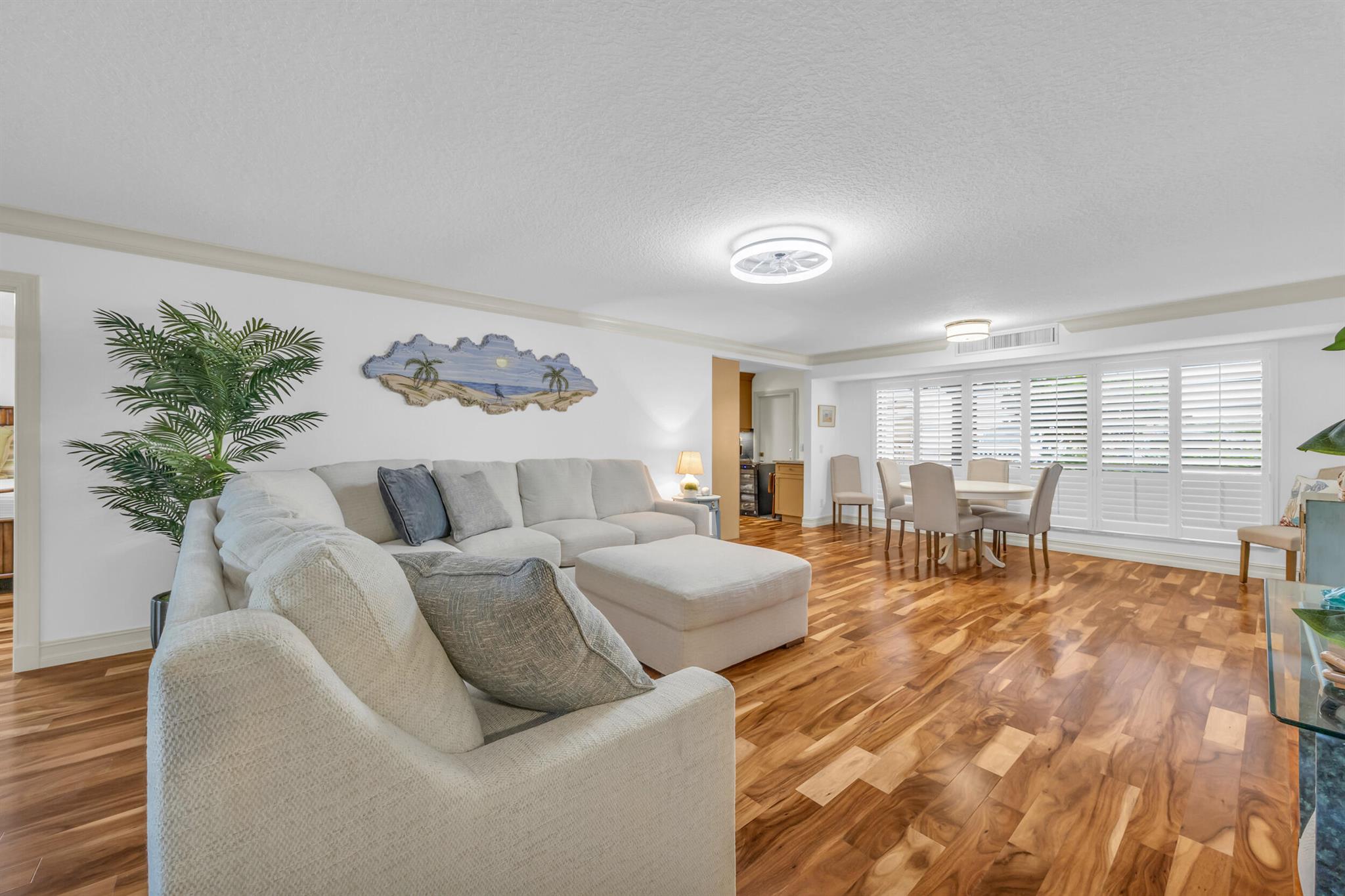 25 SE Turtle Creek Drive B