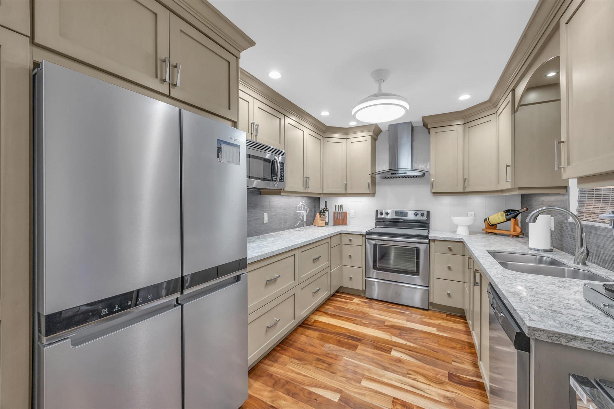 25 SE Turtle Creek Drive B