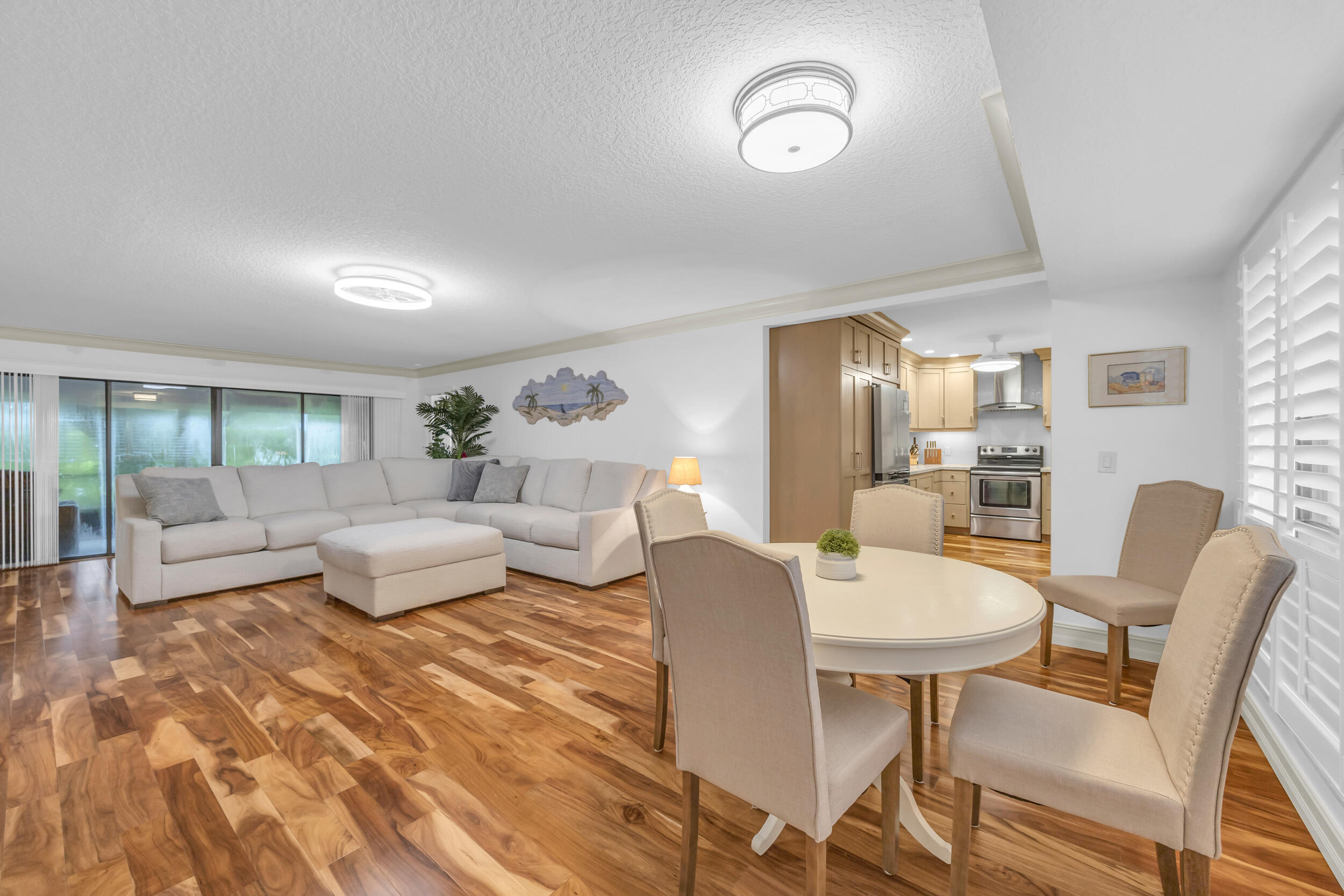 25 SE Turtle Creek Drive B