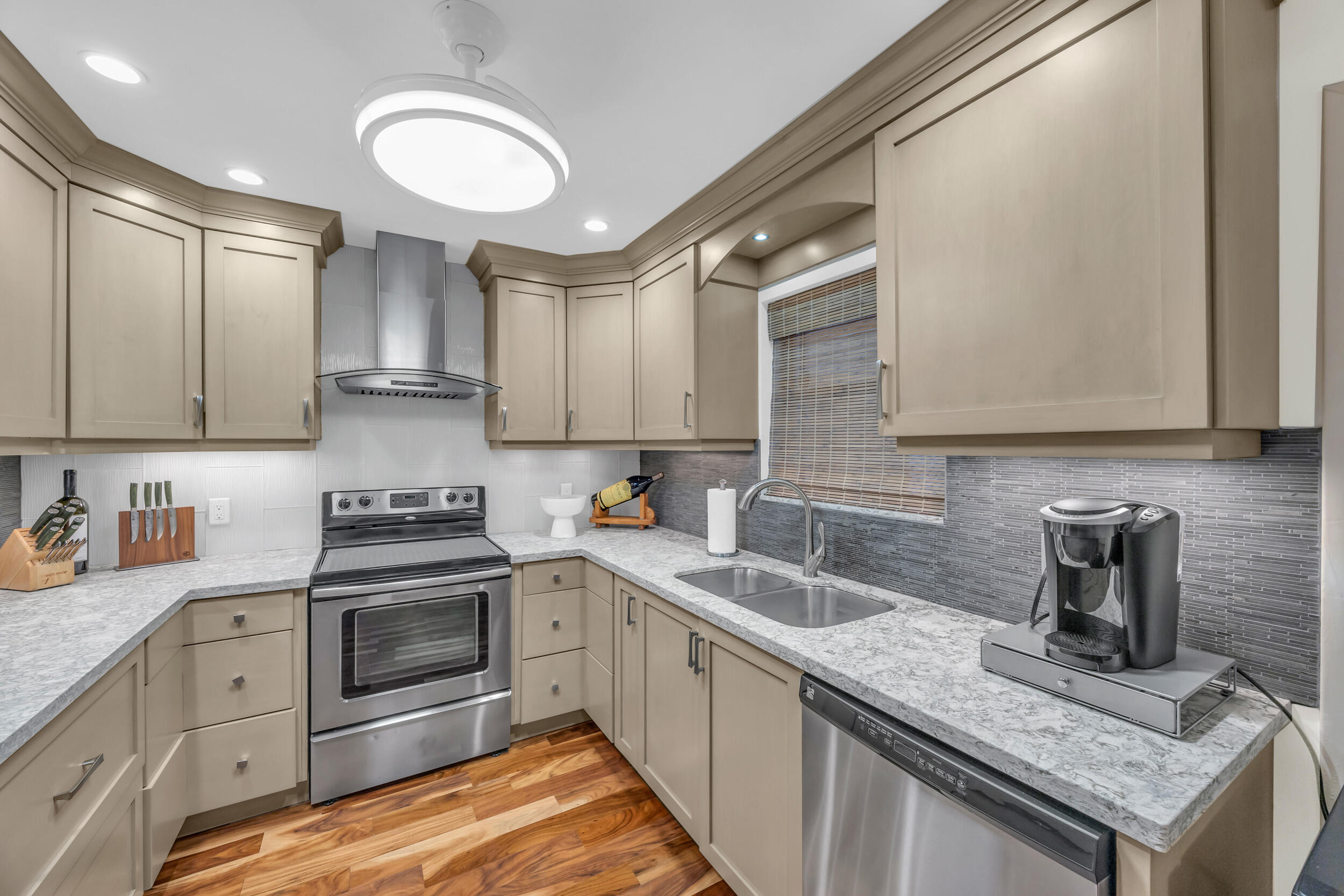 25 SE Turtle Creek Drive B