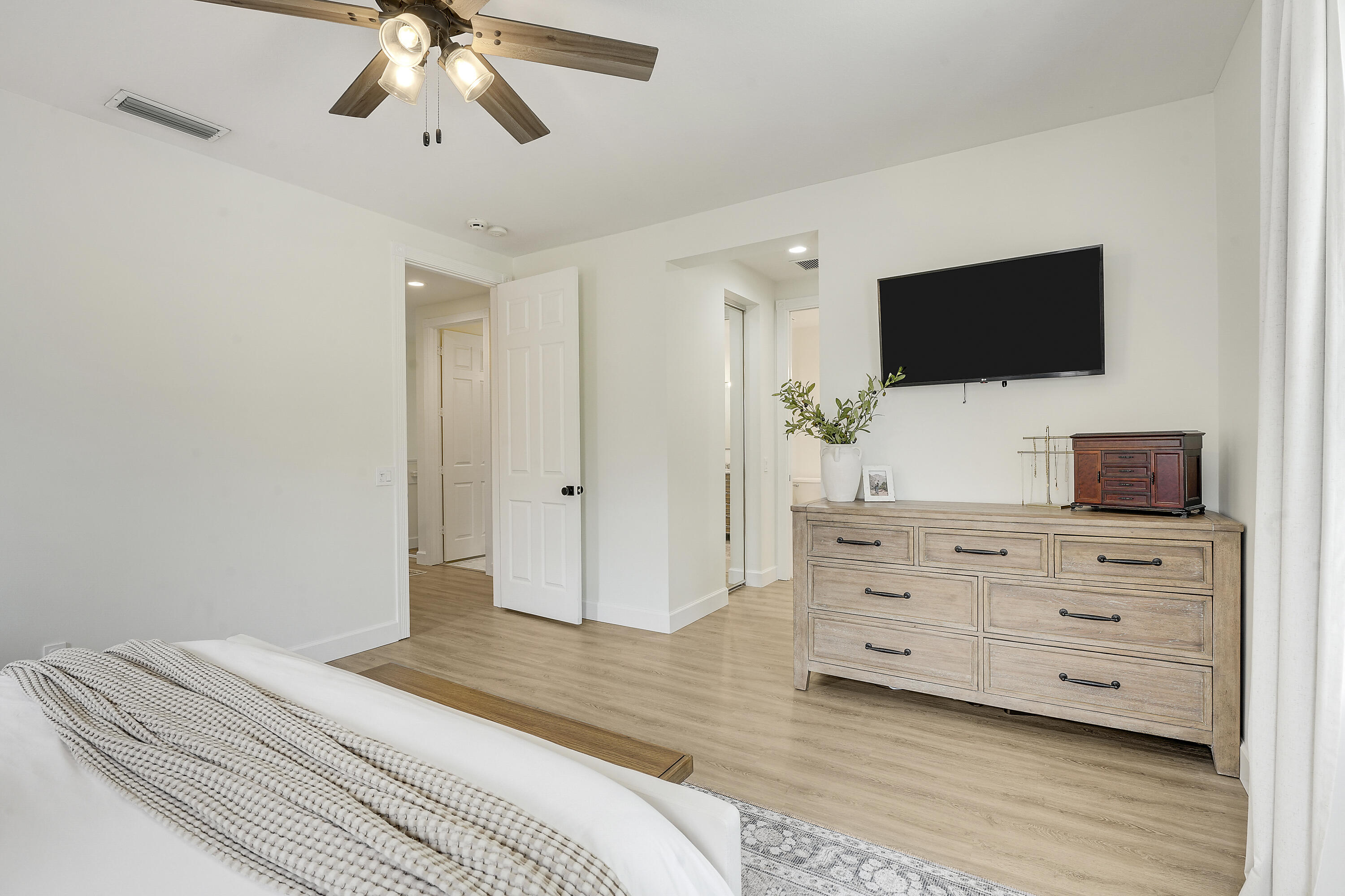 123 Date Palm Drive
