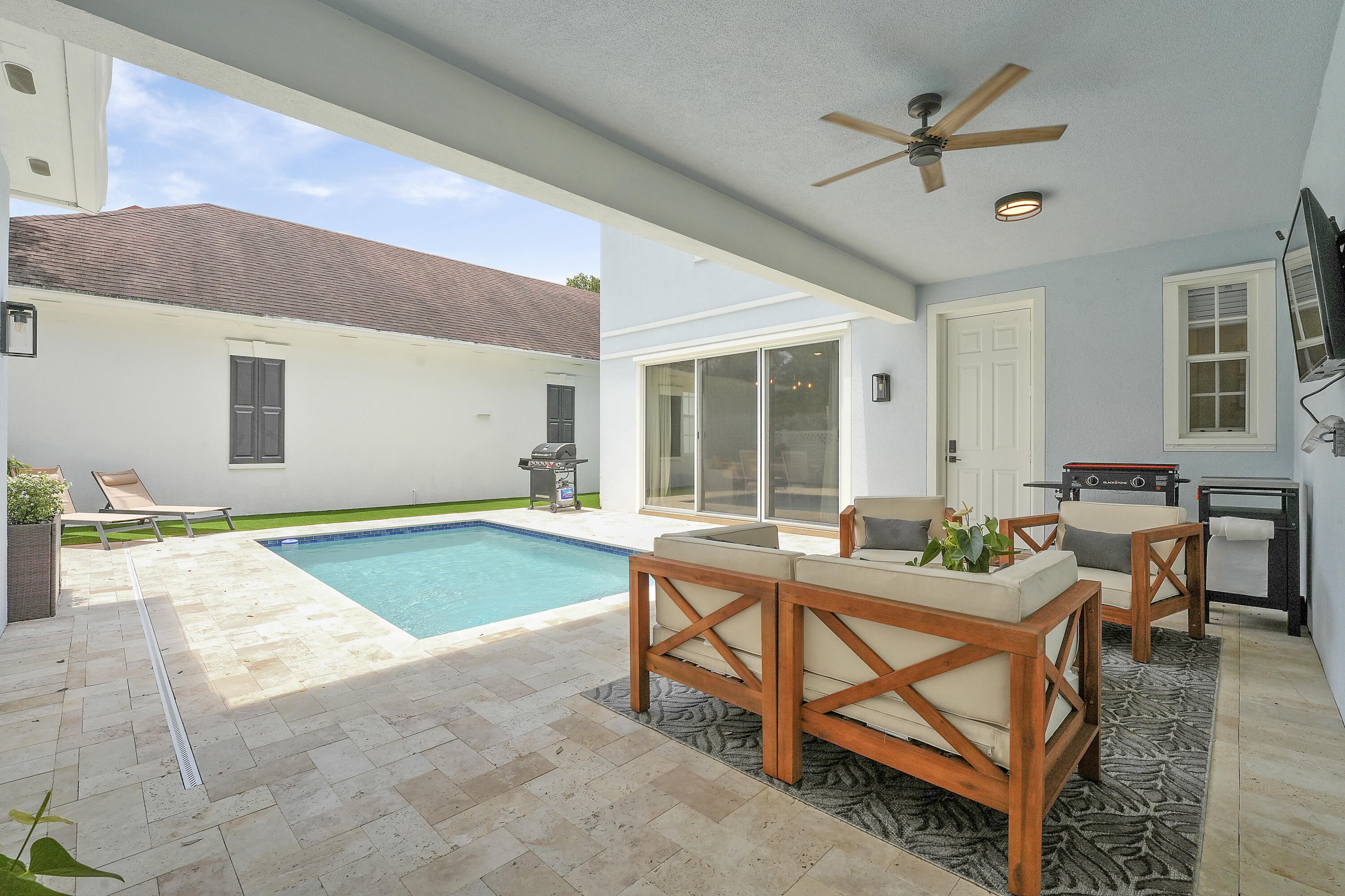 123 Date Palm Drive