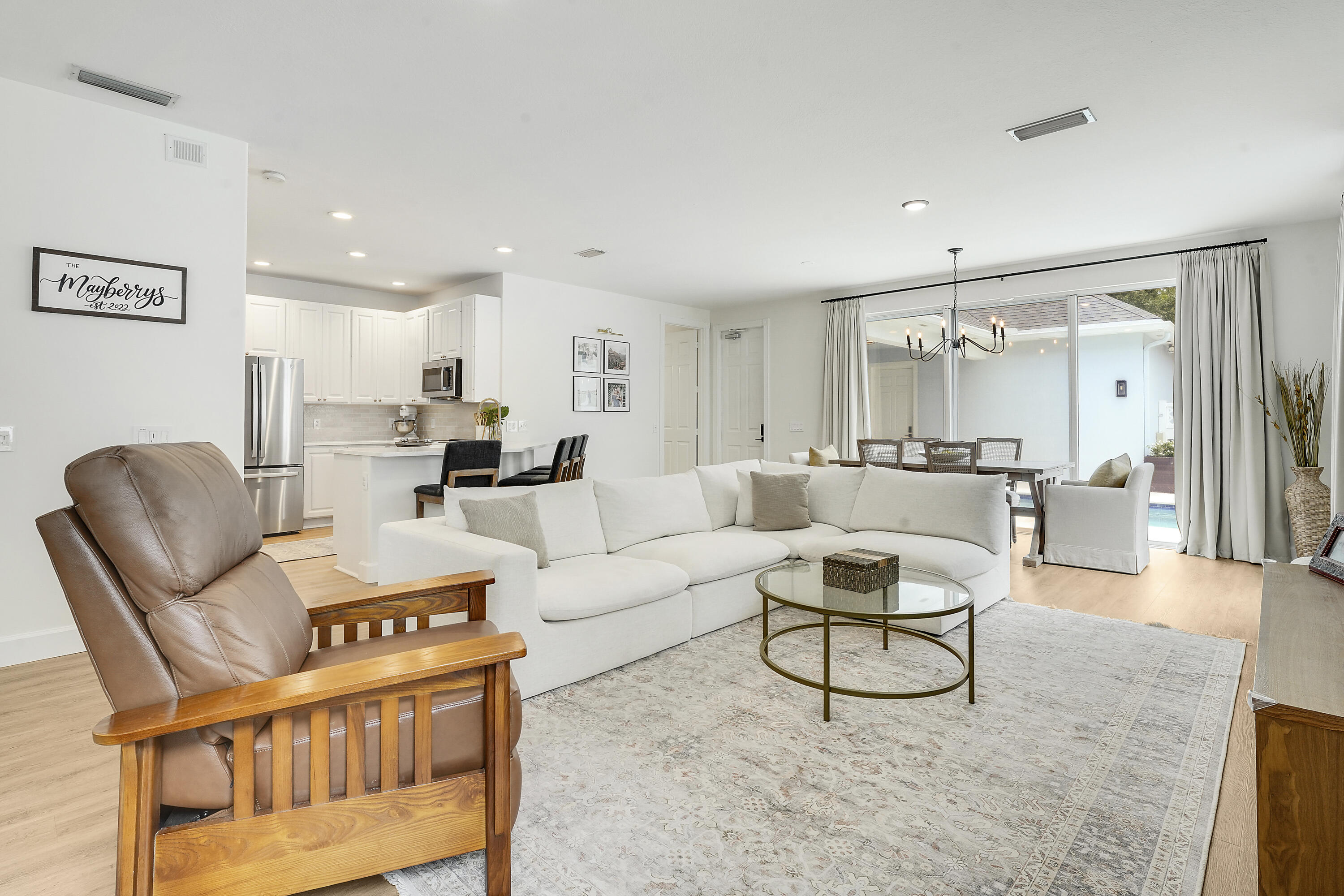 123 Date Palm Drive