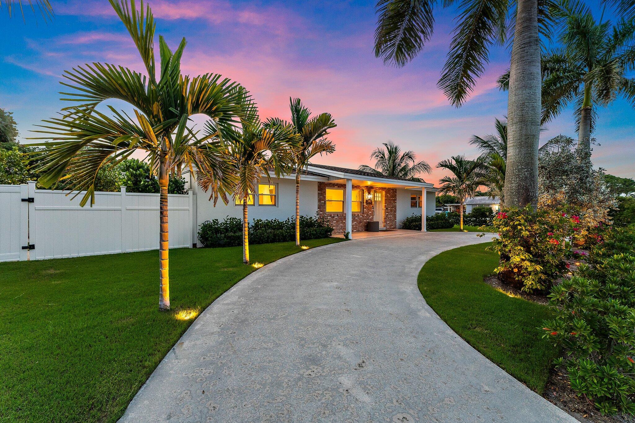 2449 Palm Road