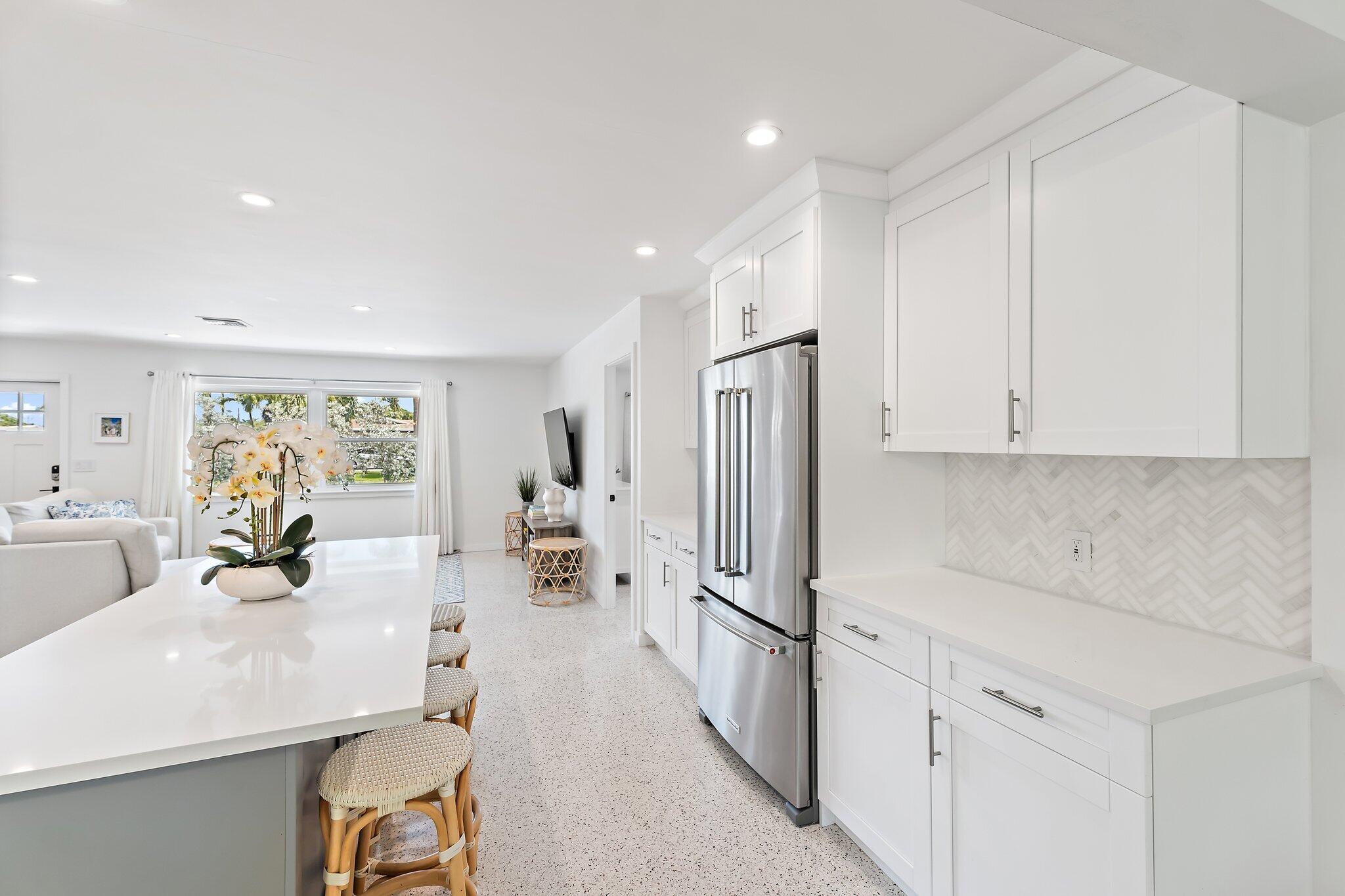 2449 Palm Road