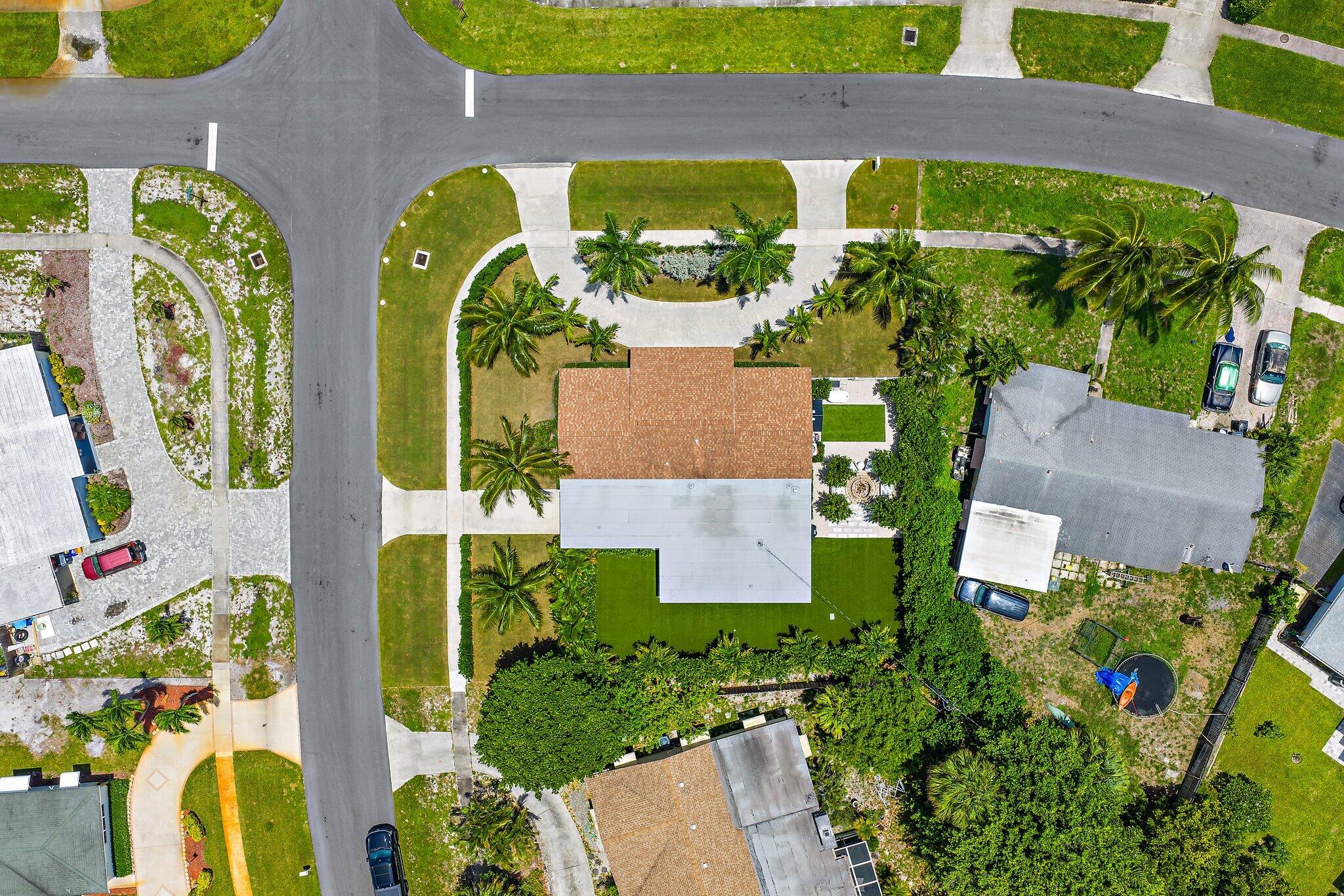2449 Palm Road