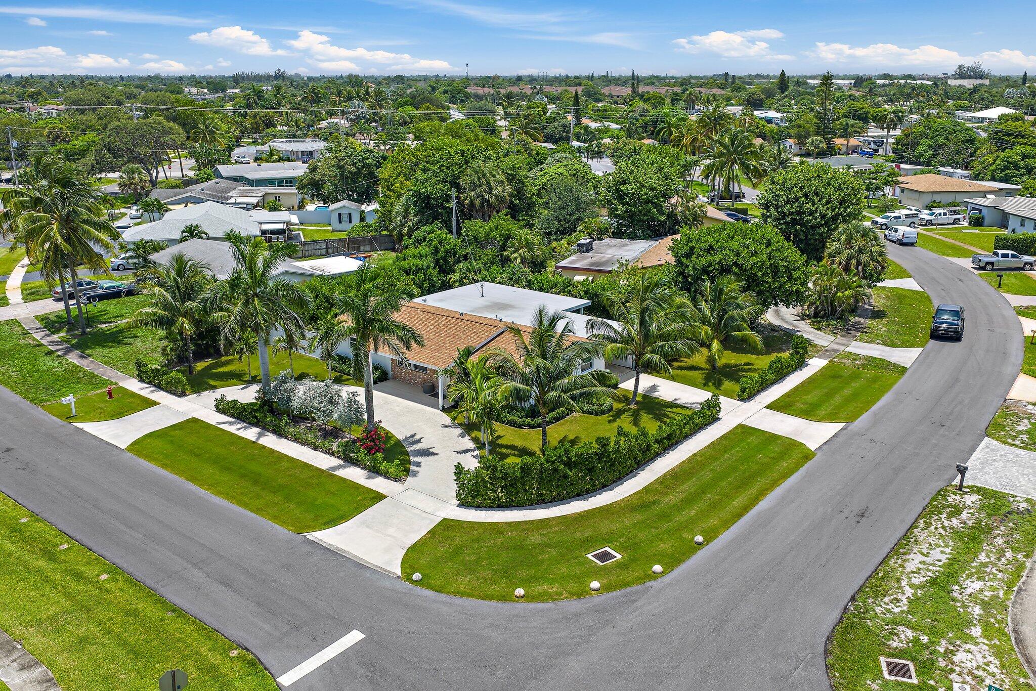 2449 Palm Road