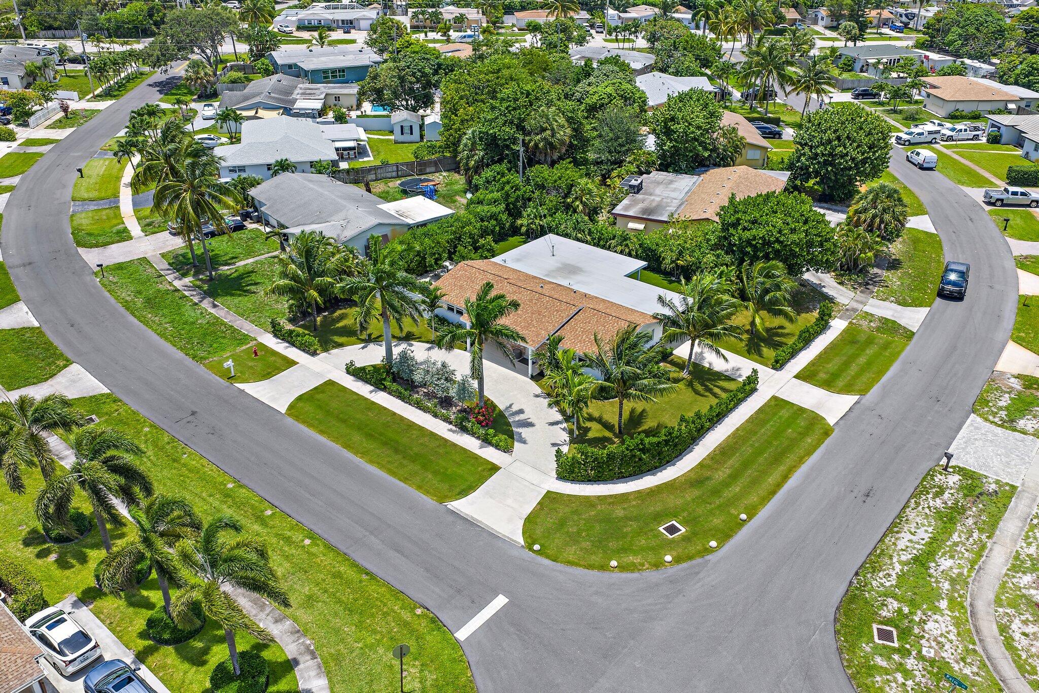 2449 Palm Road