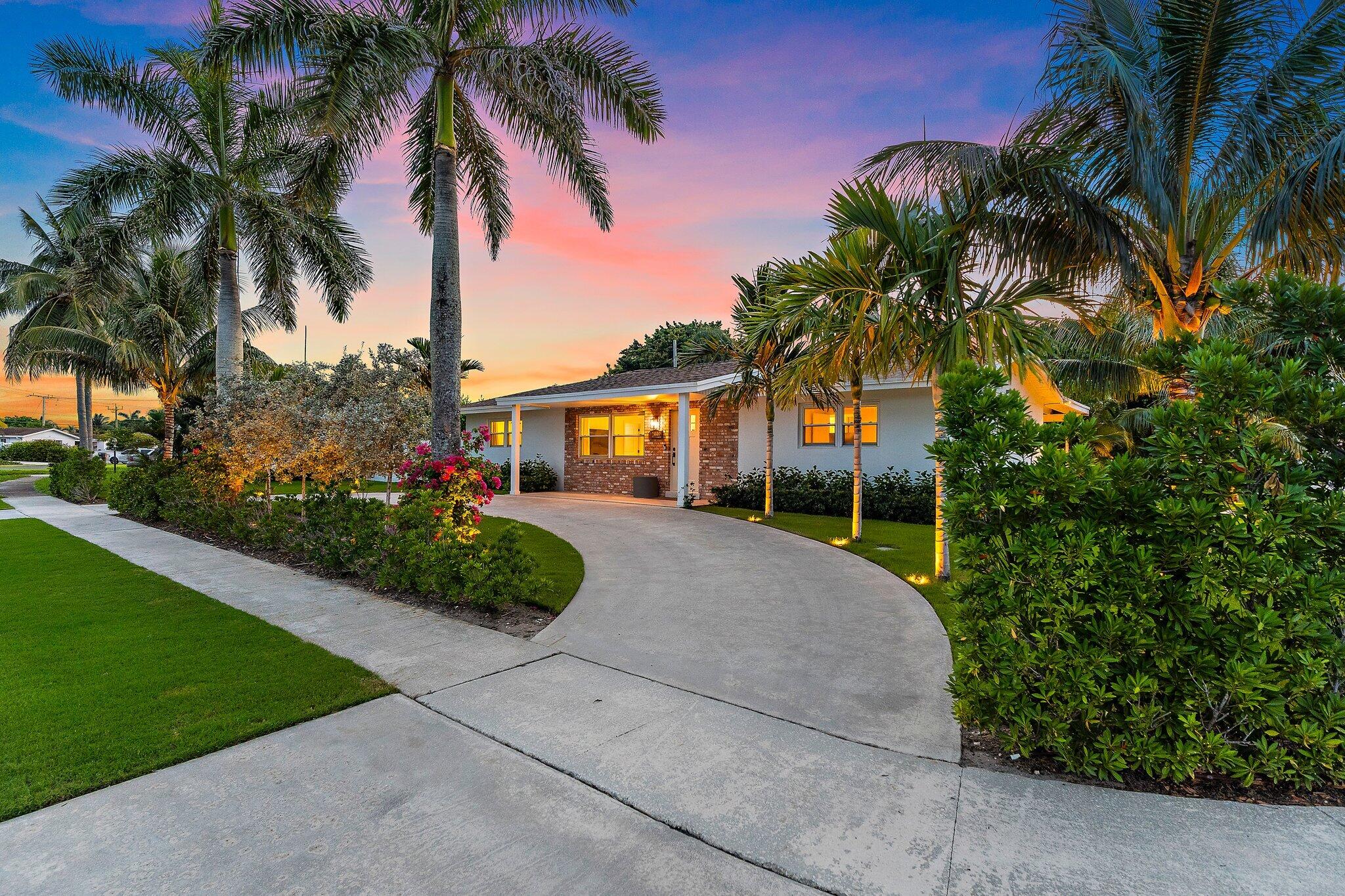 2449 Palm Road