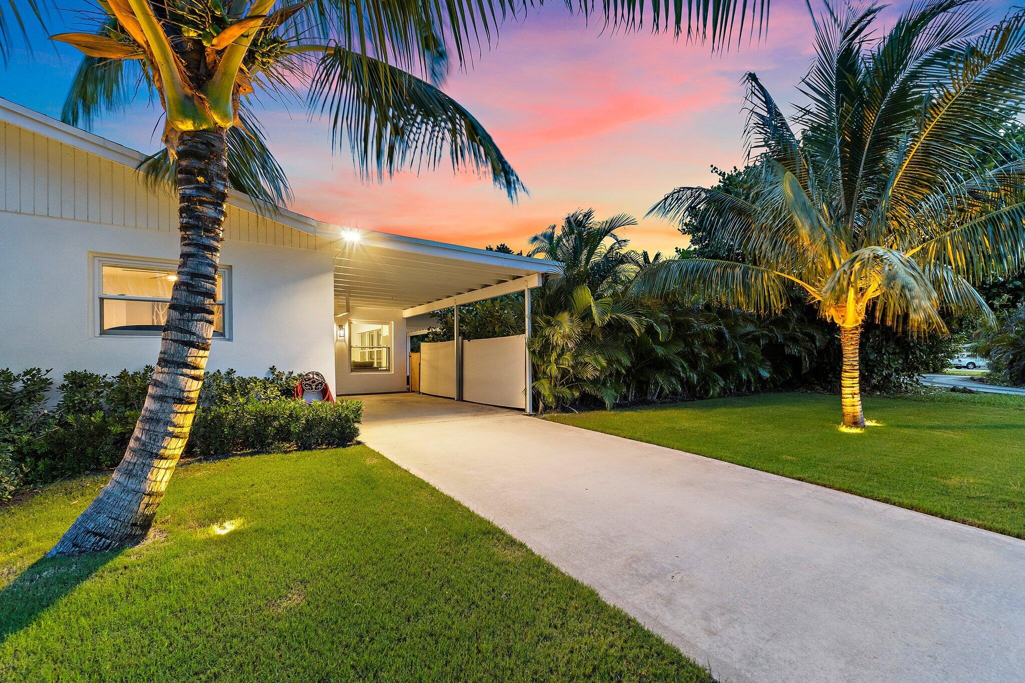 2449 Palm Road
