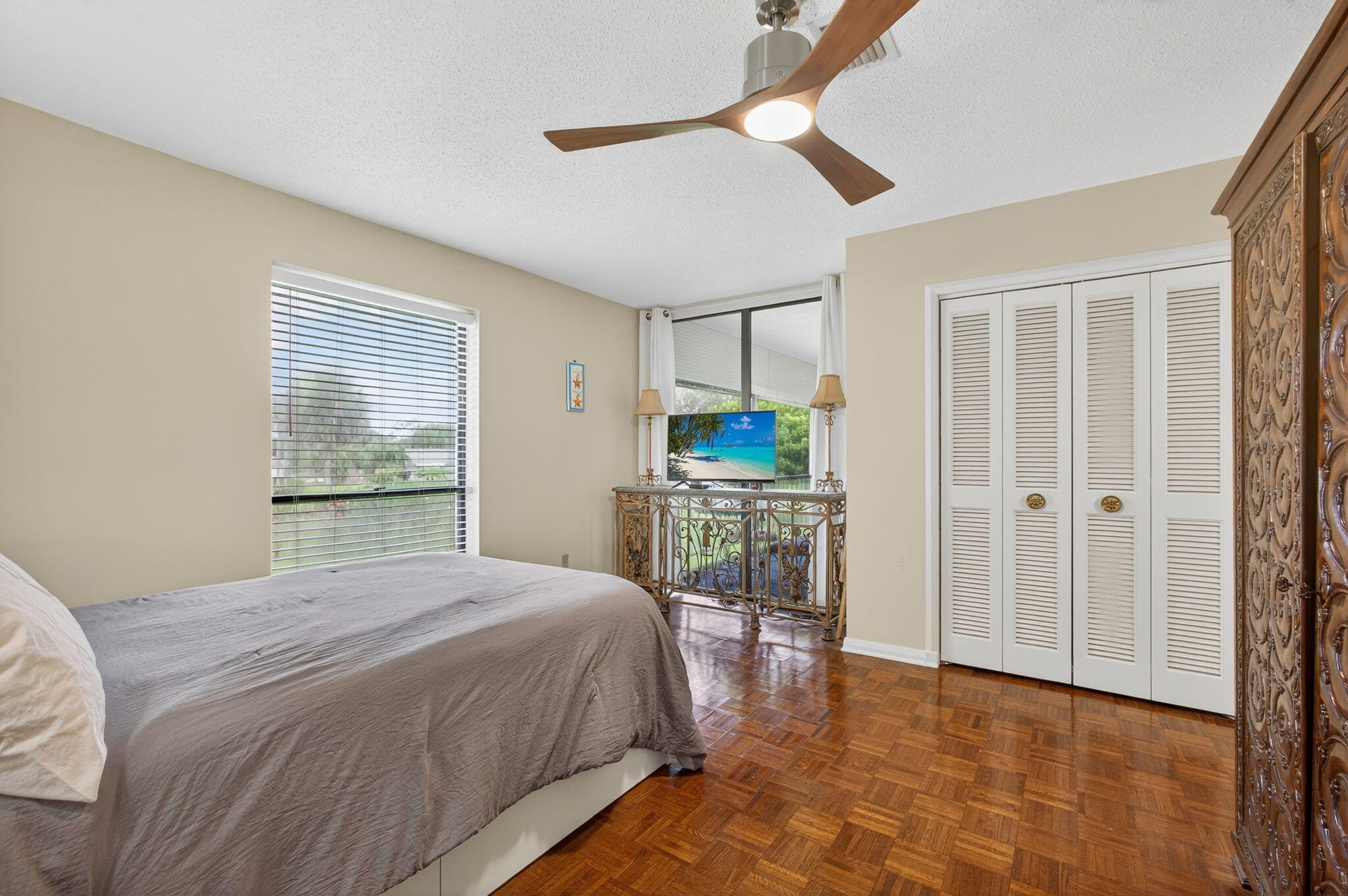 20 SE Turtle Creek Drive F