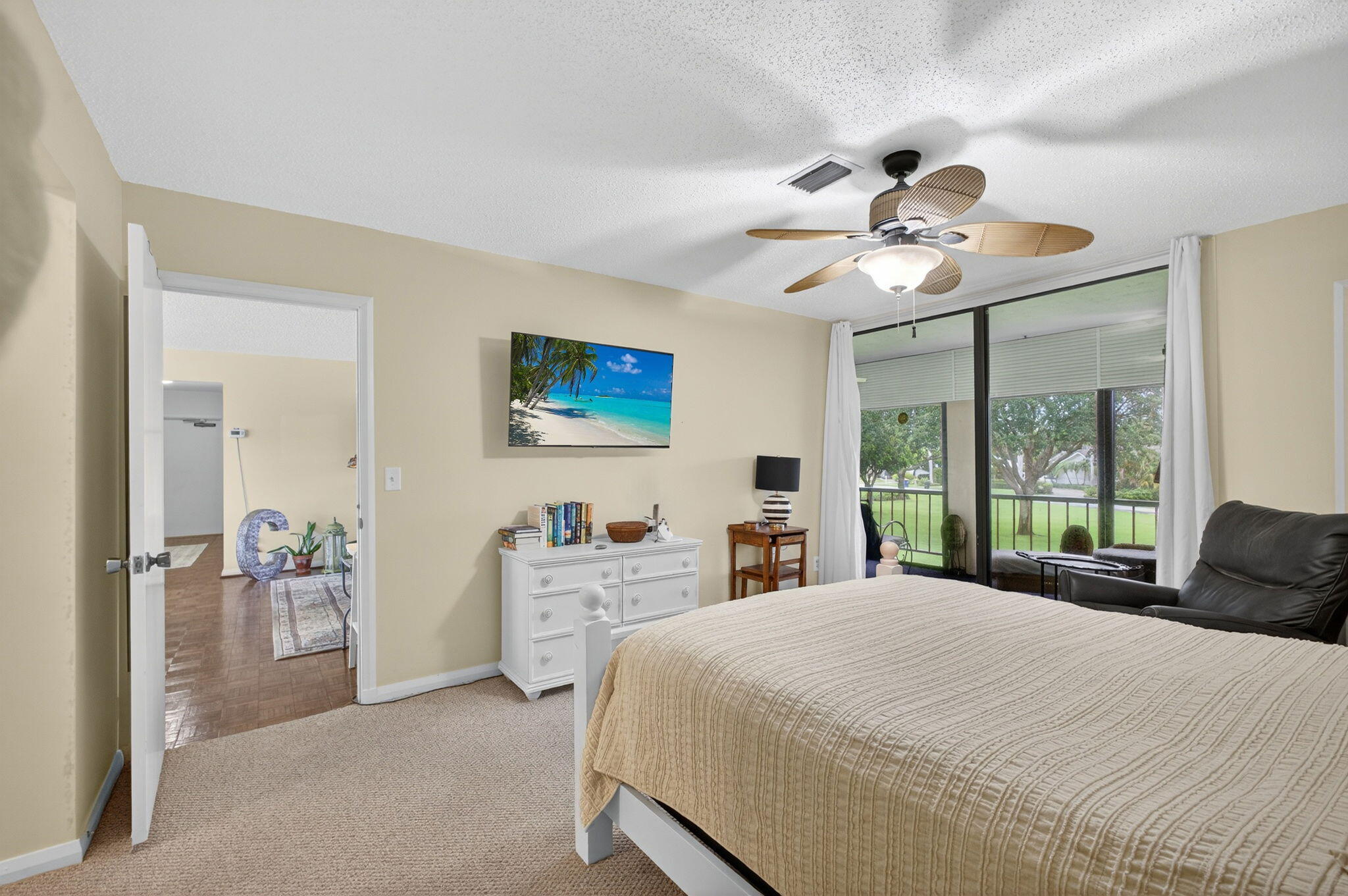 20 SE Turtle Creek Drive F