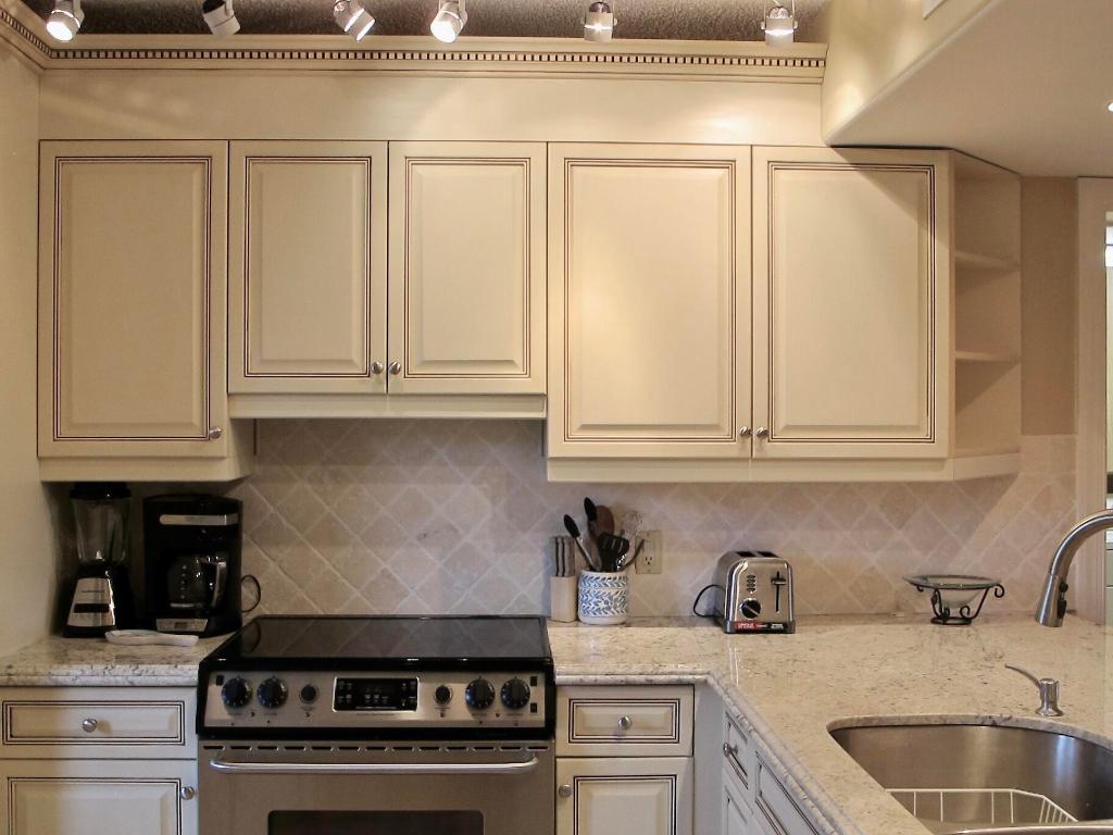 101 Ocean Bluffs Boulevard 102