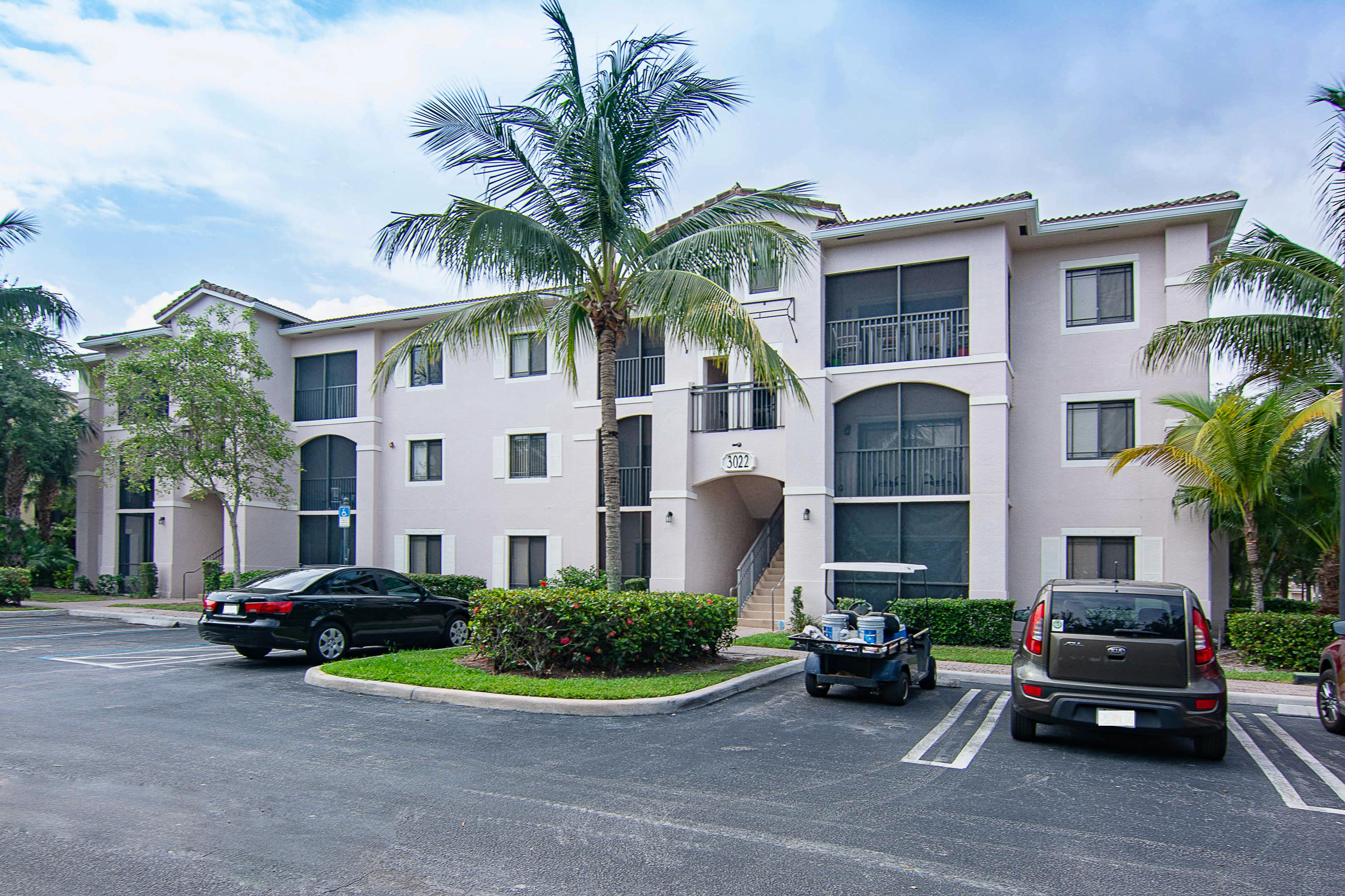 3022 Alcazar Place 107