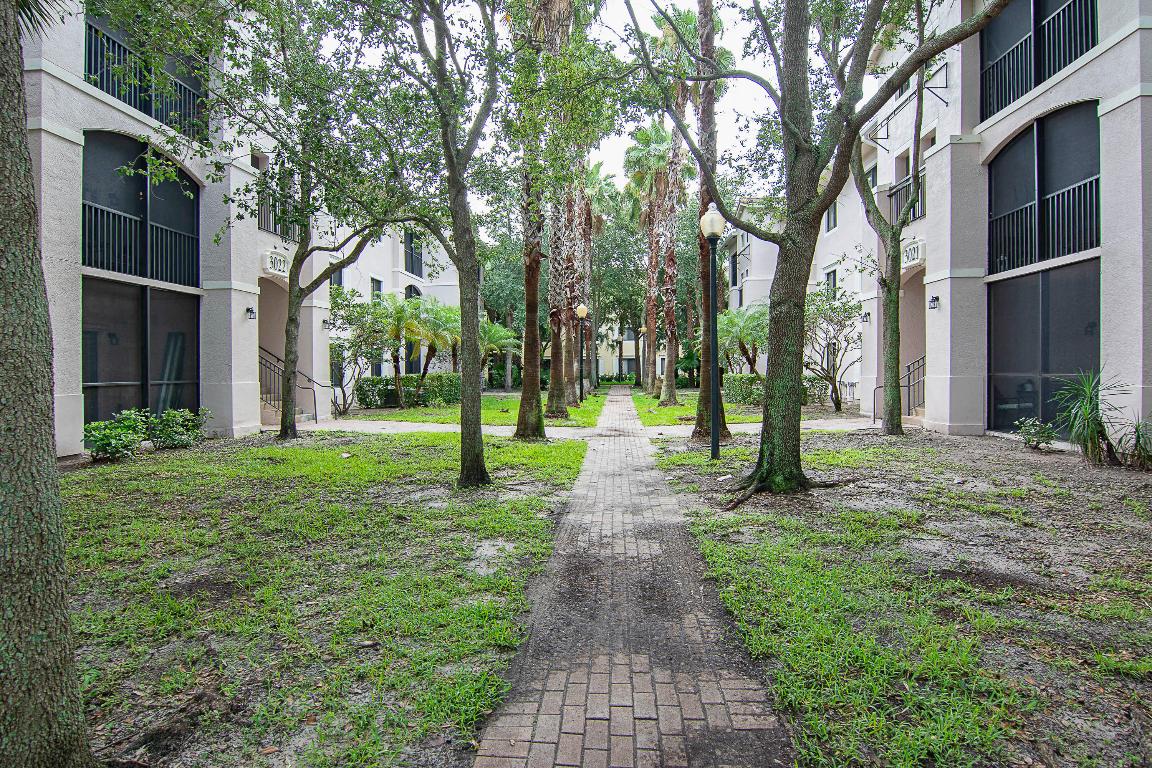 3022 Alcazar Place 107