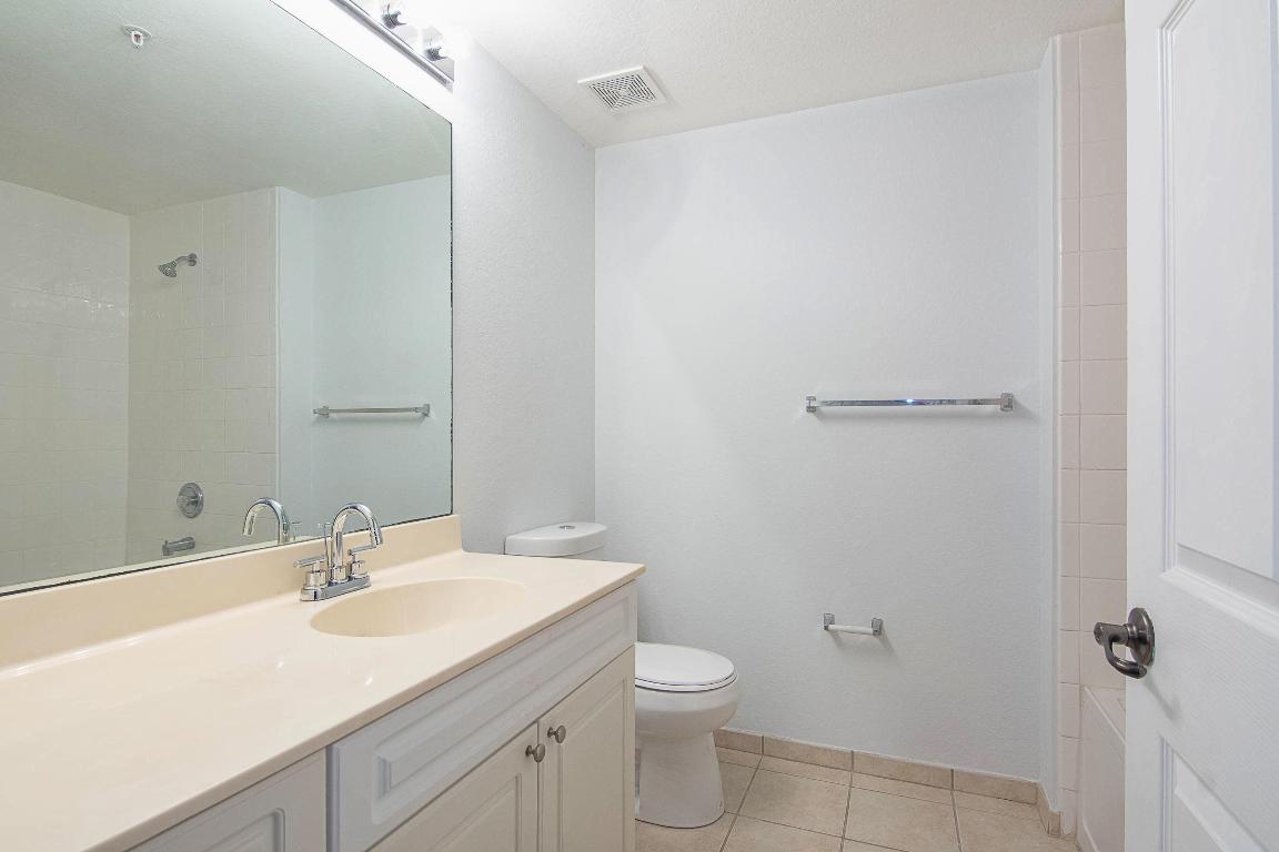 3022 Alcazar Place 107