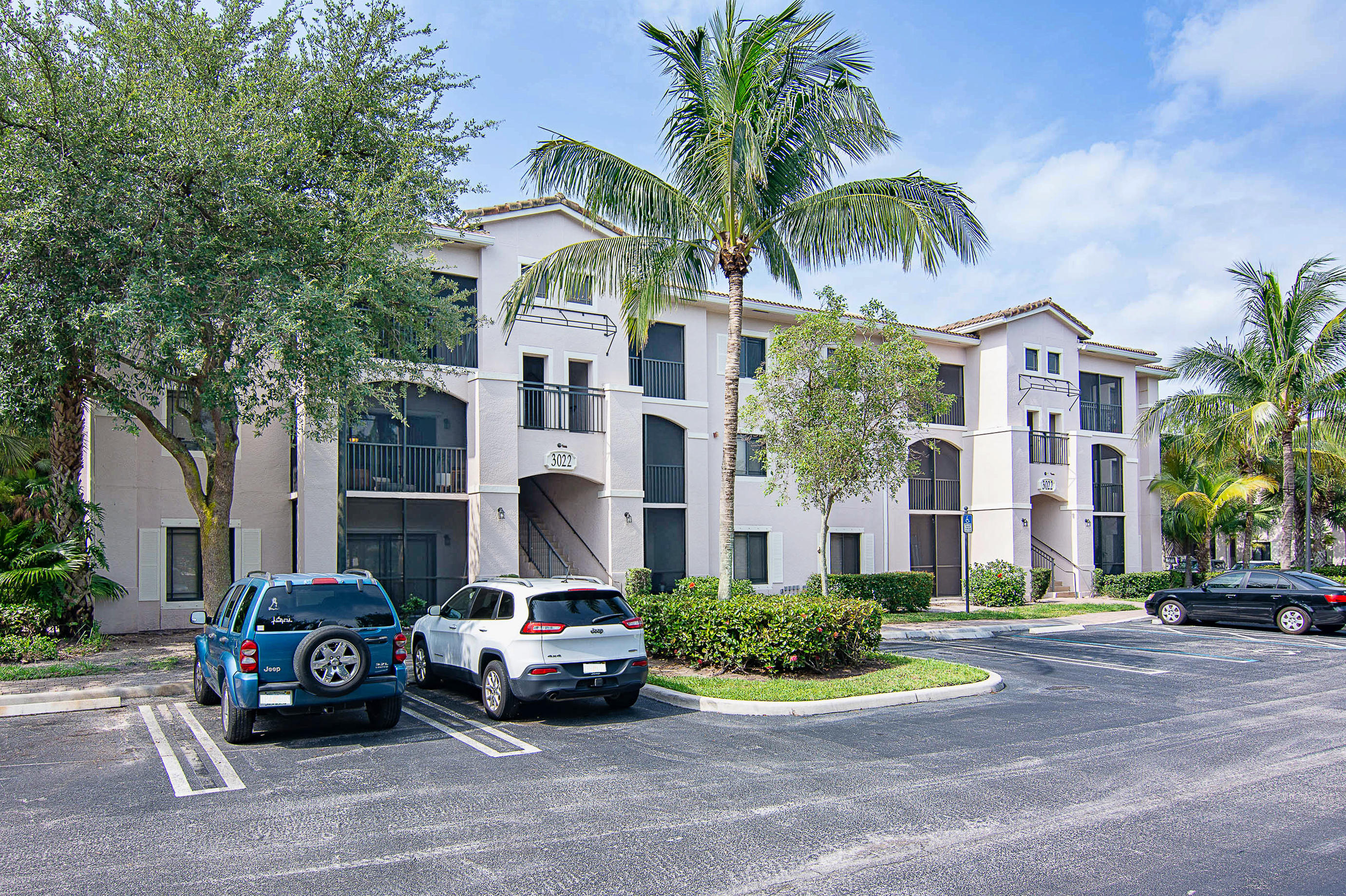 3022 Alcazar Place 107