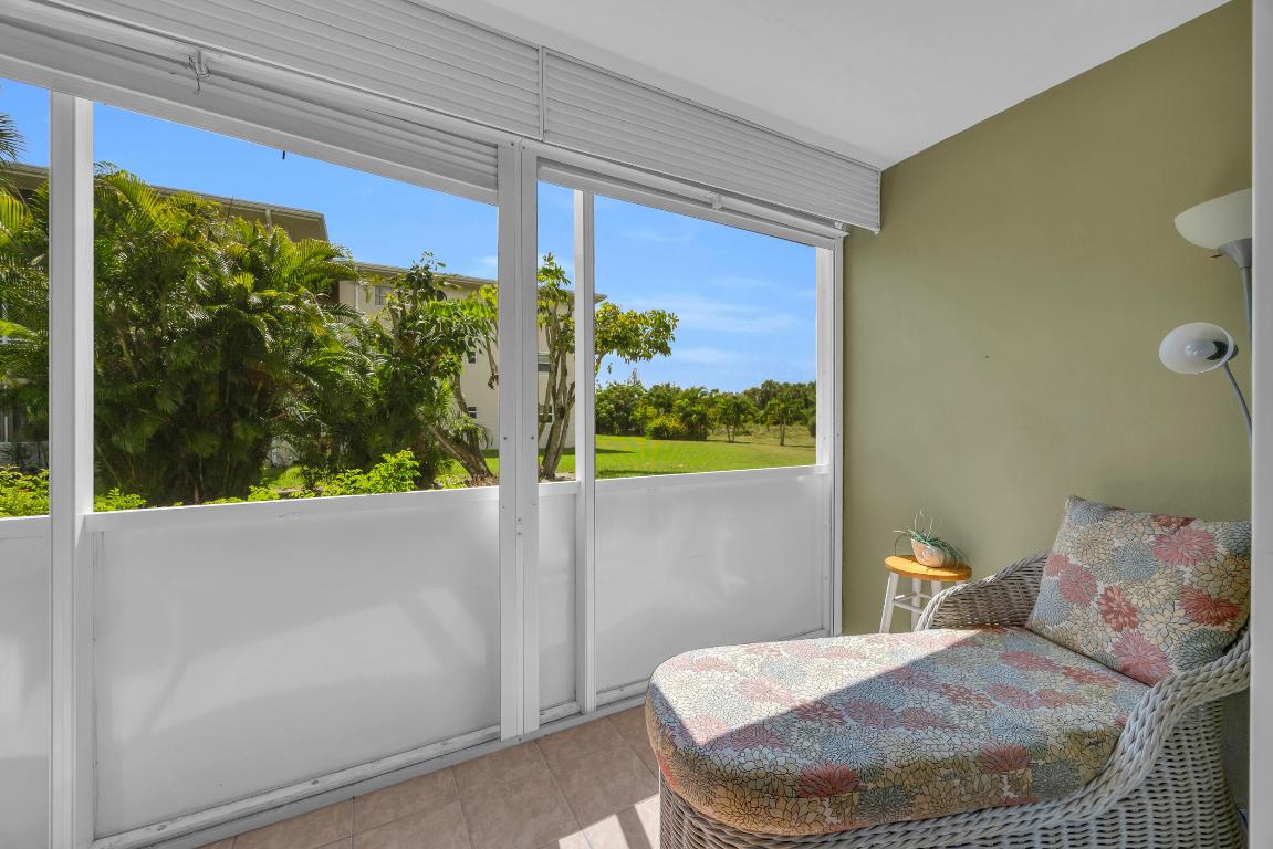 2724 Garden Drive S 108