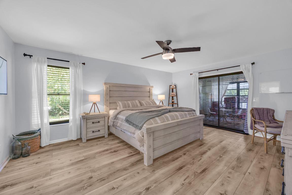 6558 SE Roanoke Court