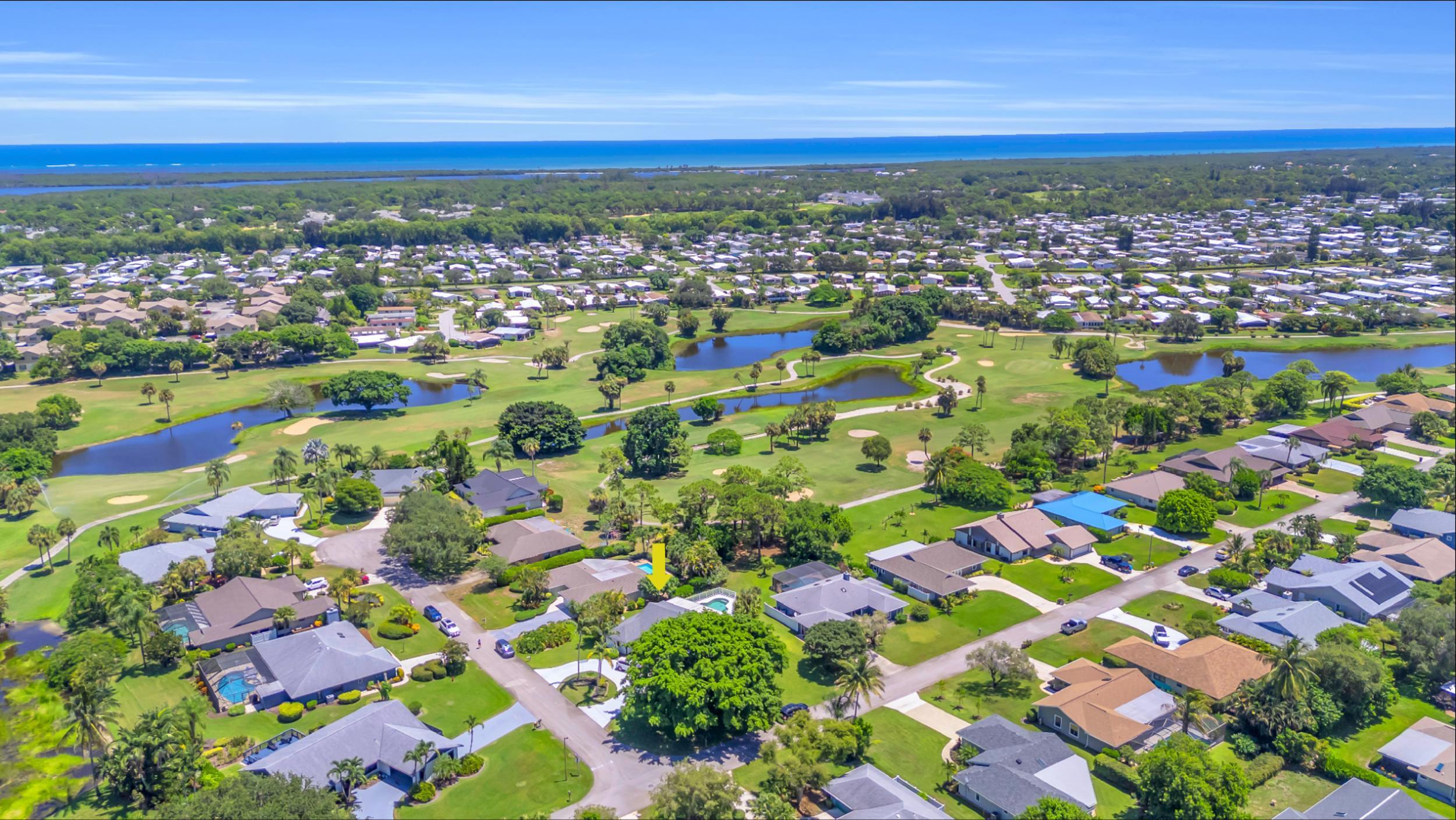 6558 SE Roanoke Court