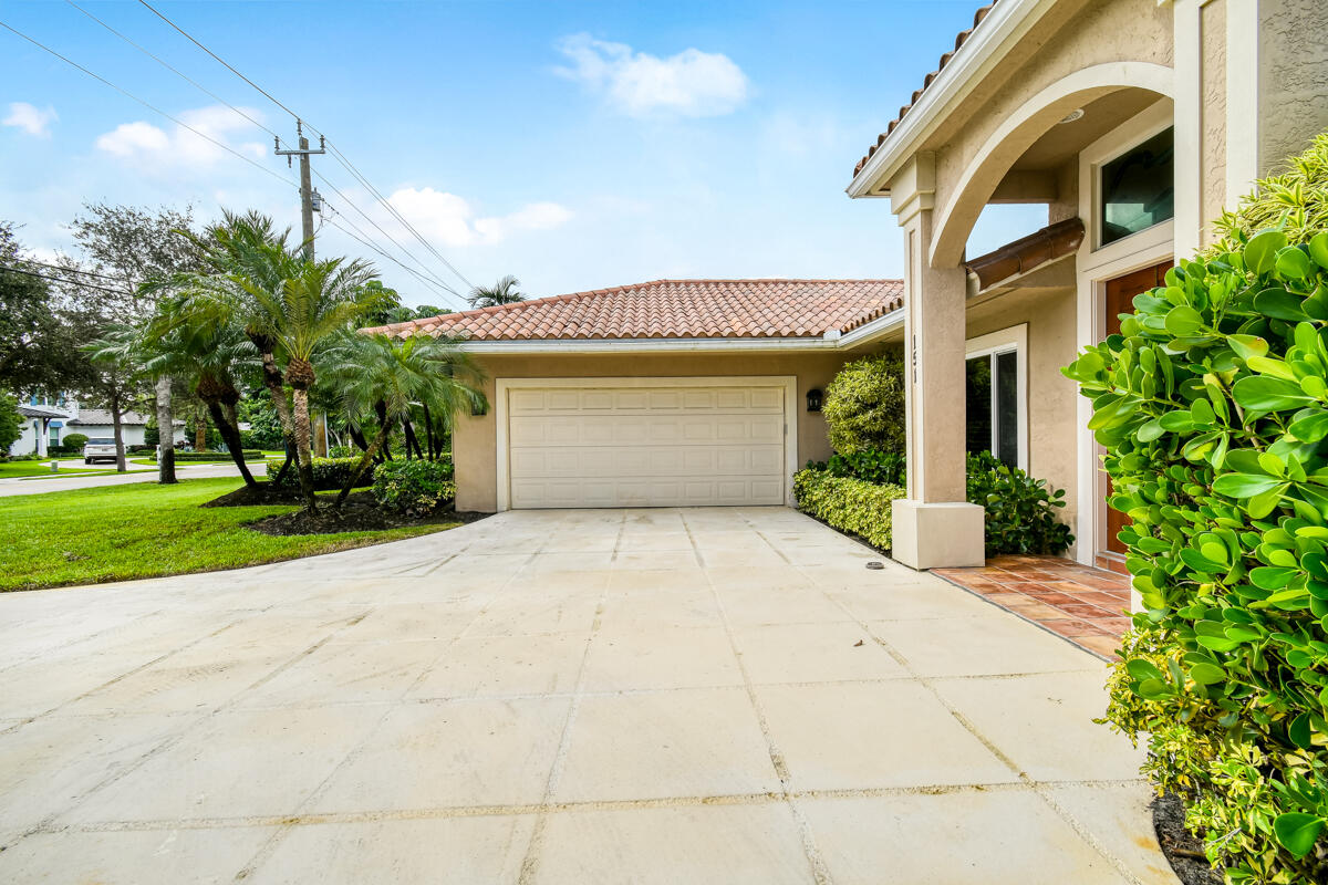 151 Country Club Drive