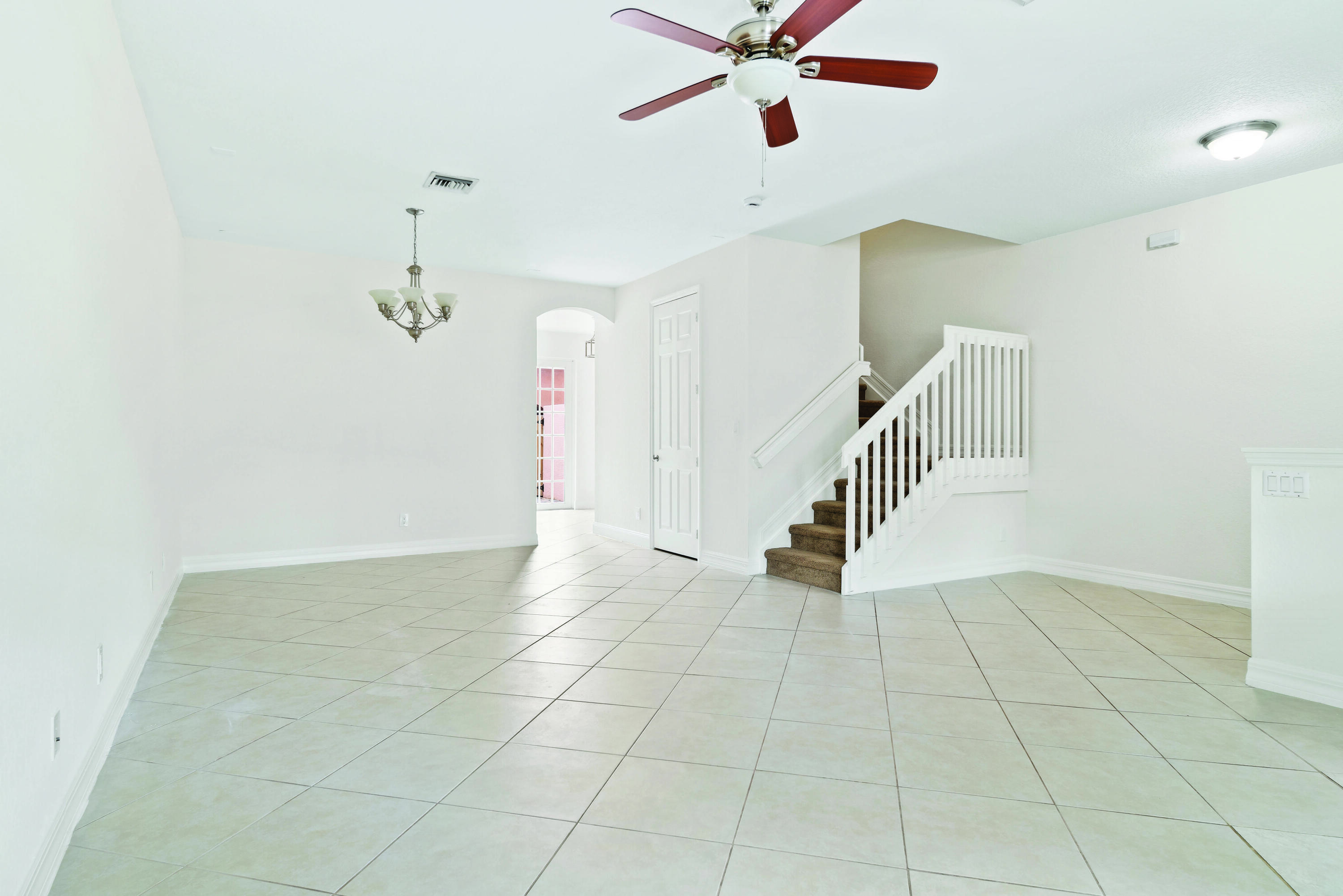 737 Dakota Drive