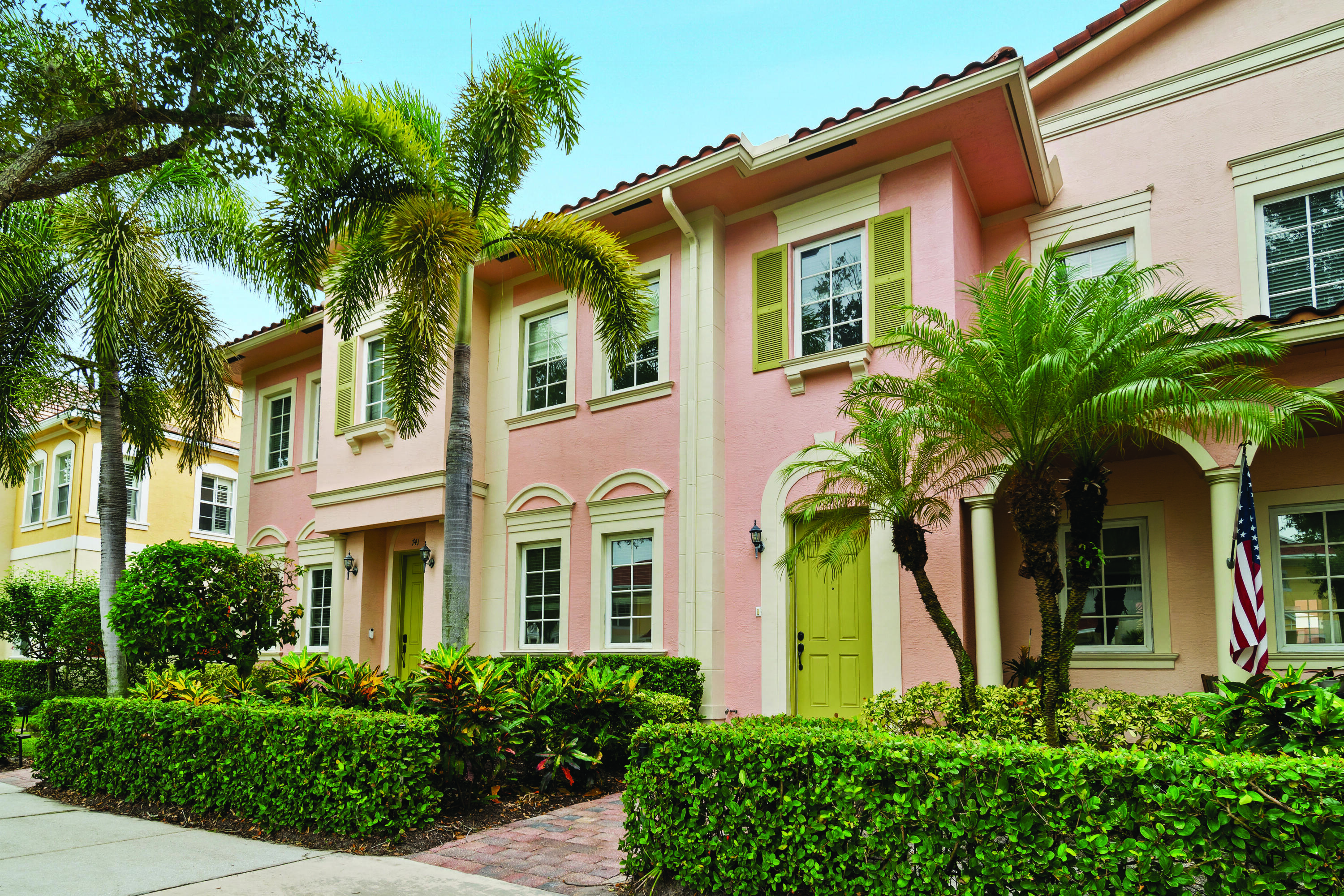 737 Dakota Drive