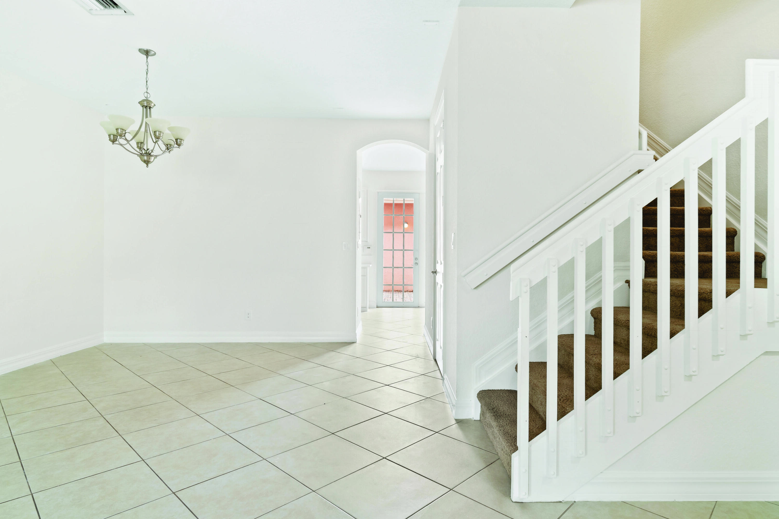 737 Dakota Drive