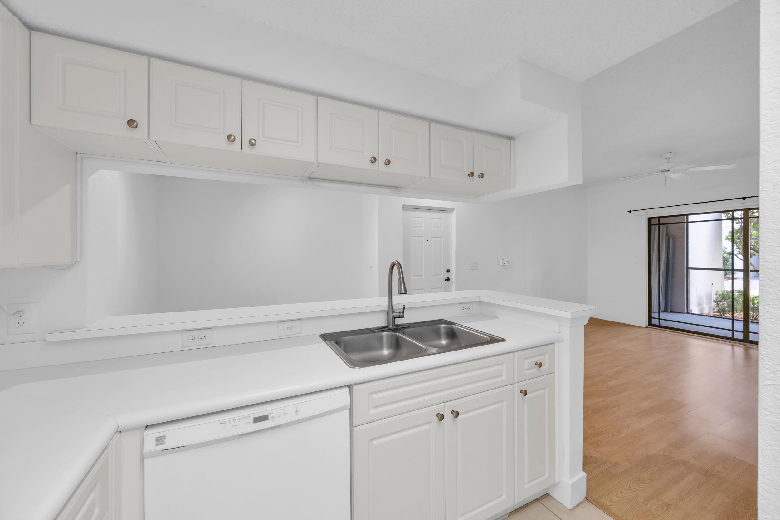 3022 Alcazar Place 104