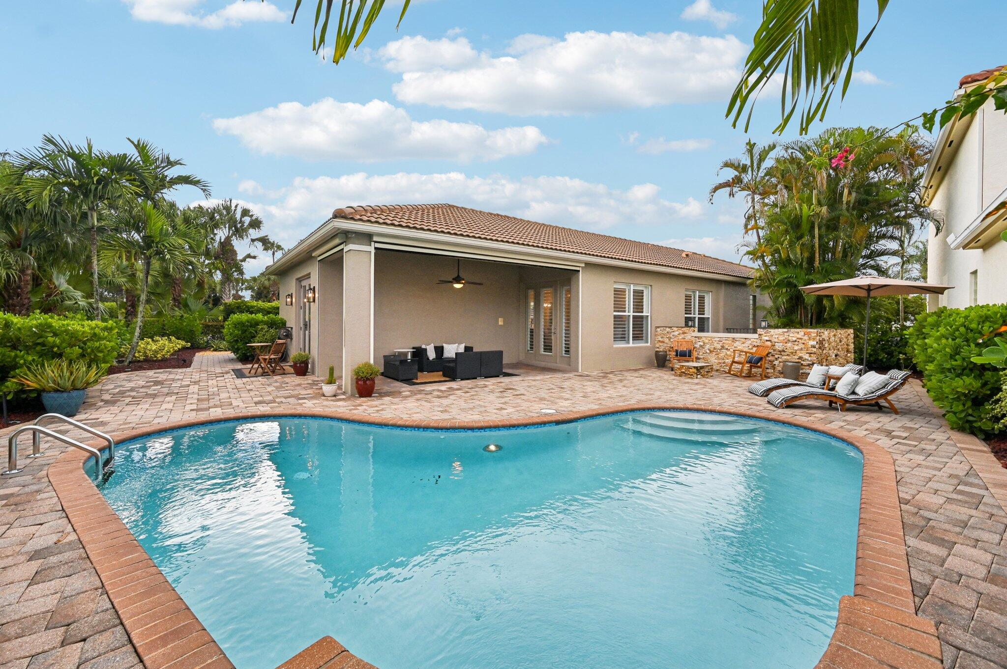 101 Isle Verde Way