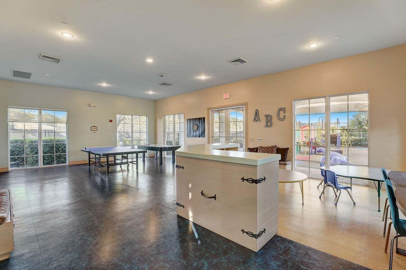 101 Isle Verde Way