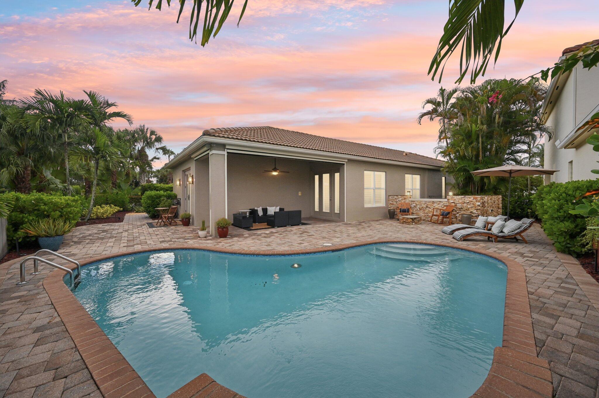 101 Isle Verde Way