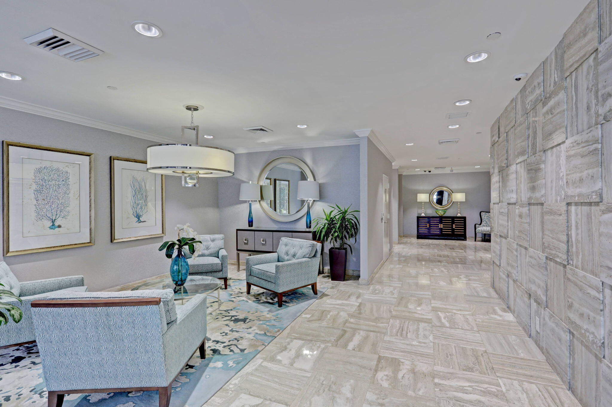 123 Lakeshore Drive 1544