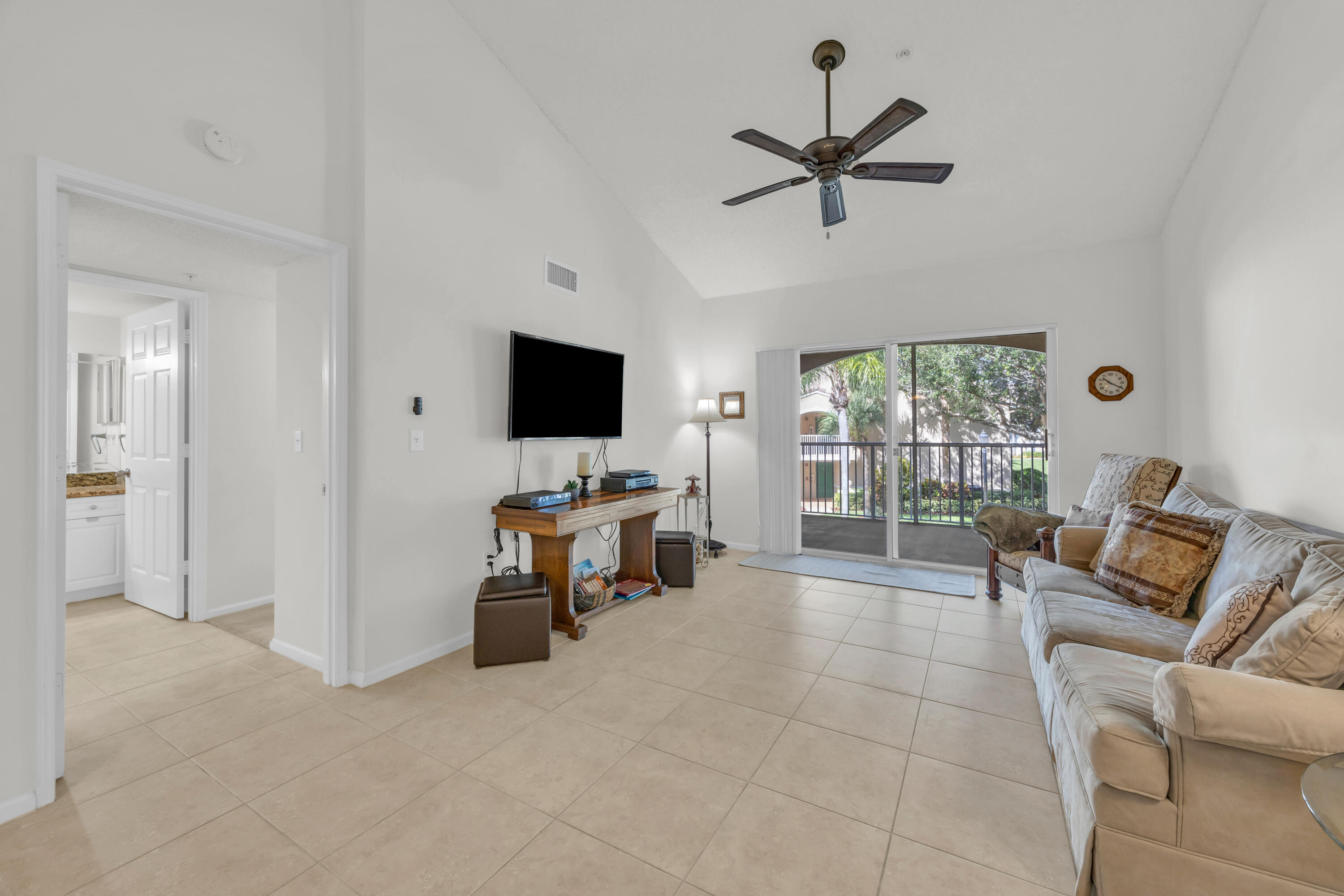 248 Village Boulevard 3202