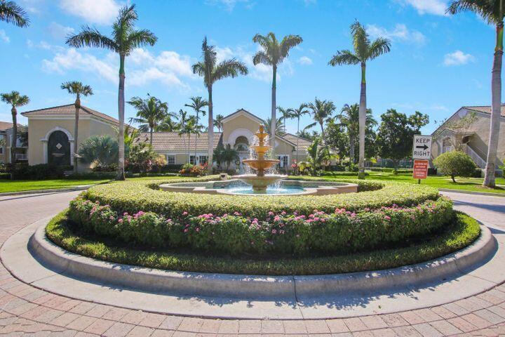 248 Village Boulevard 3202