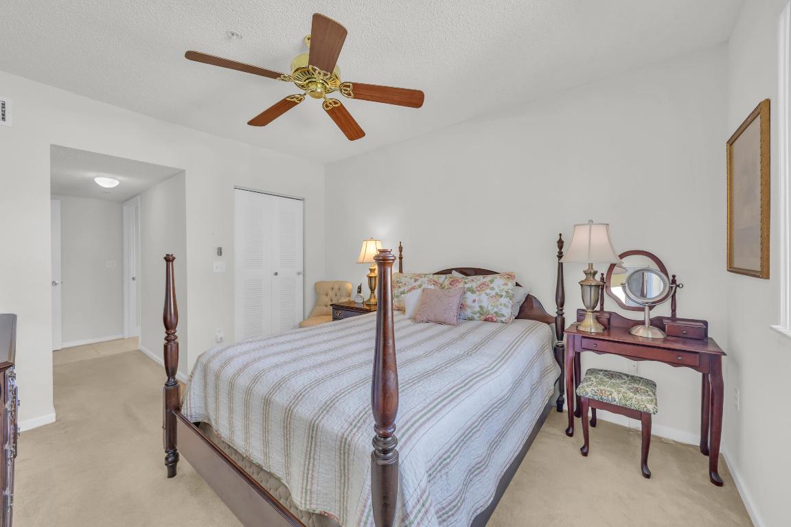 248 Village Boulevard 3202