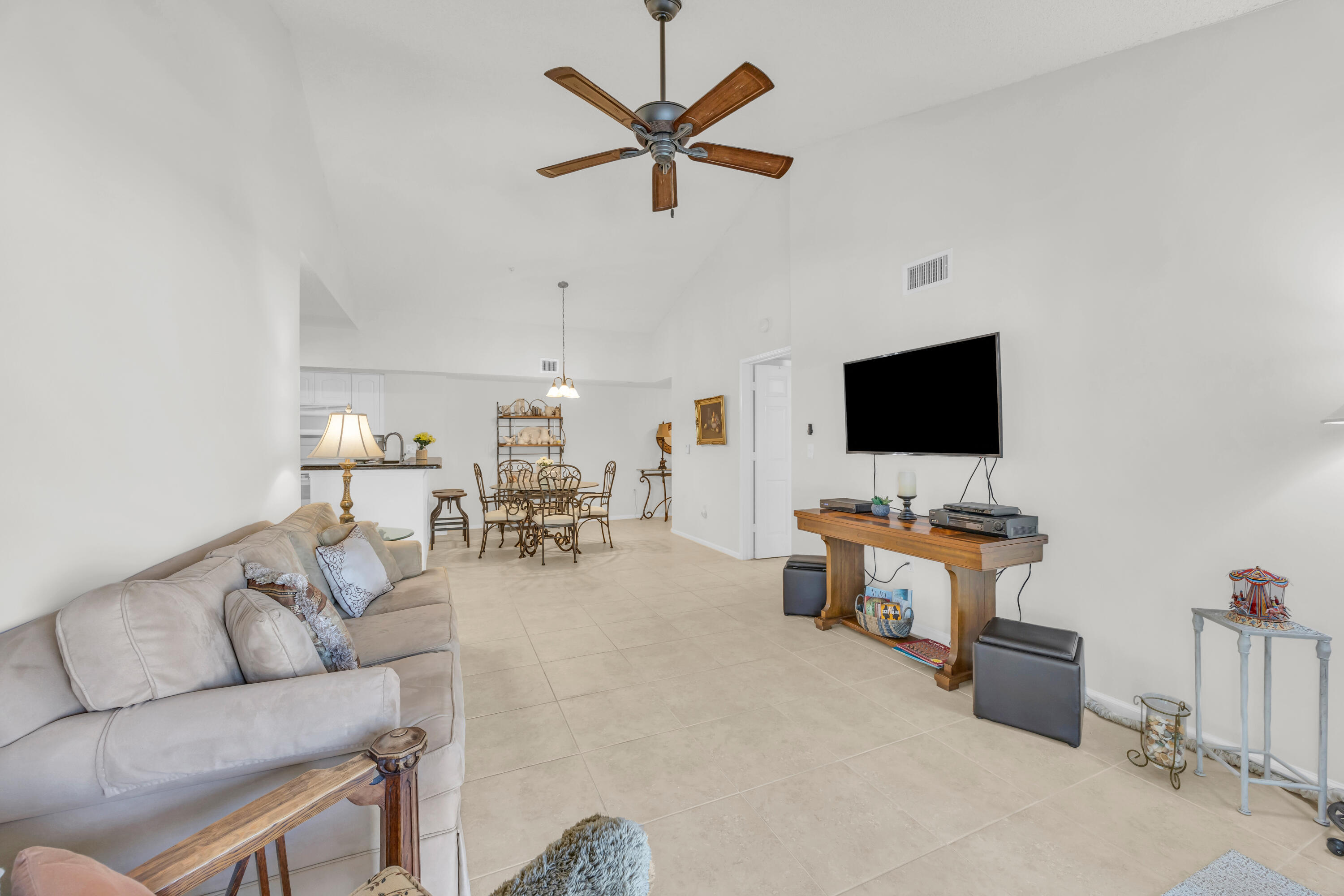 248 Village Boulevard 3202
