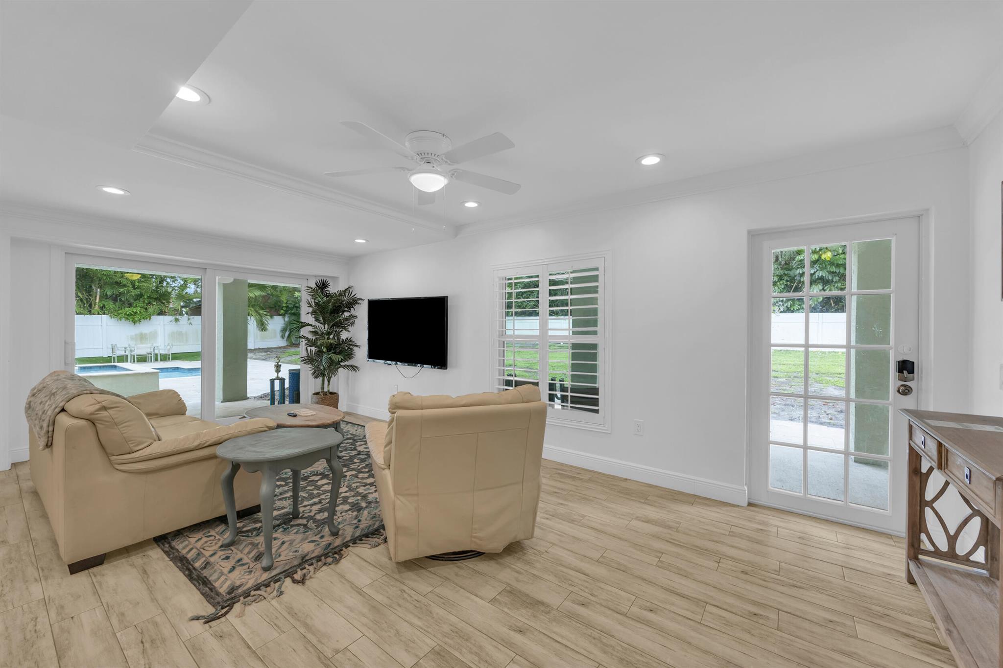 10869 SE Linden Street