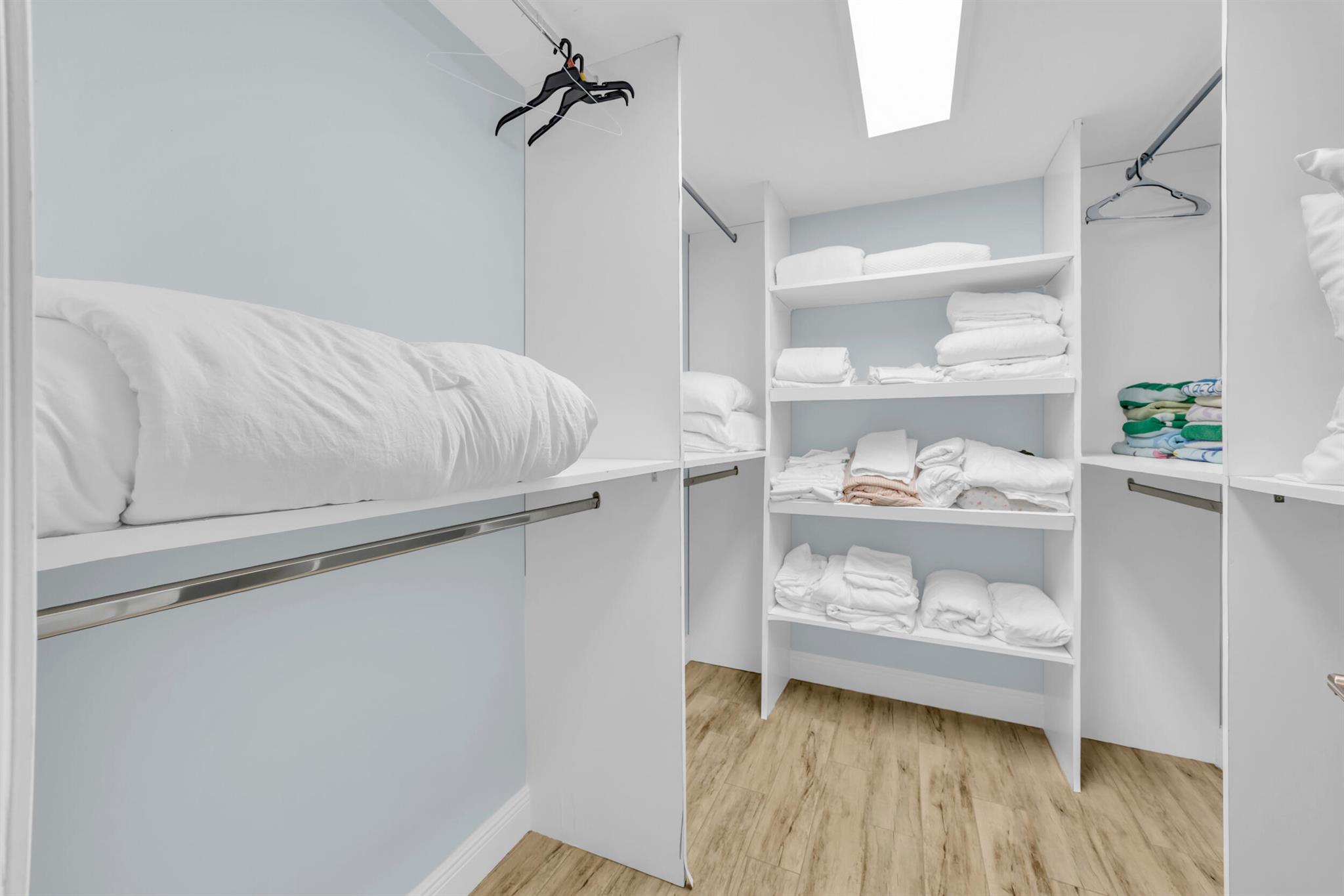 10869 SE Linden Street