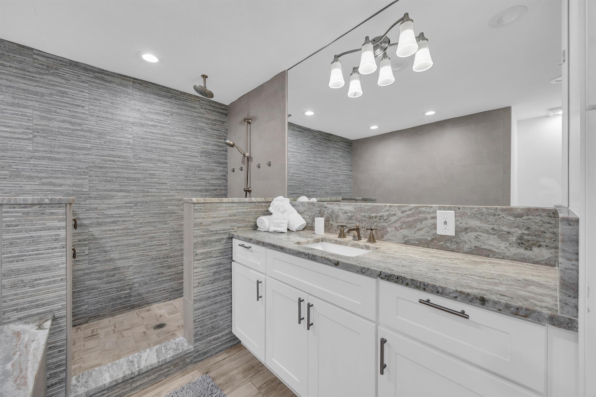 10869 SE Linden Street