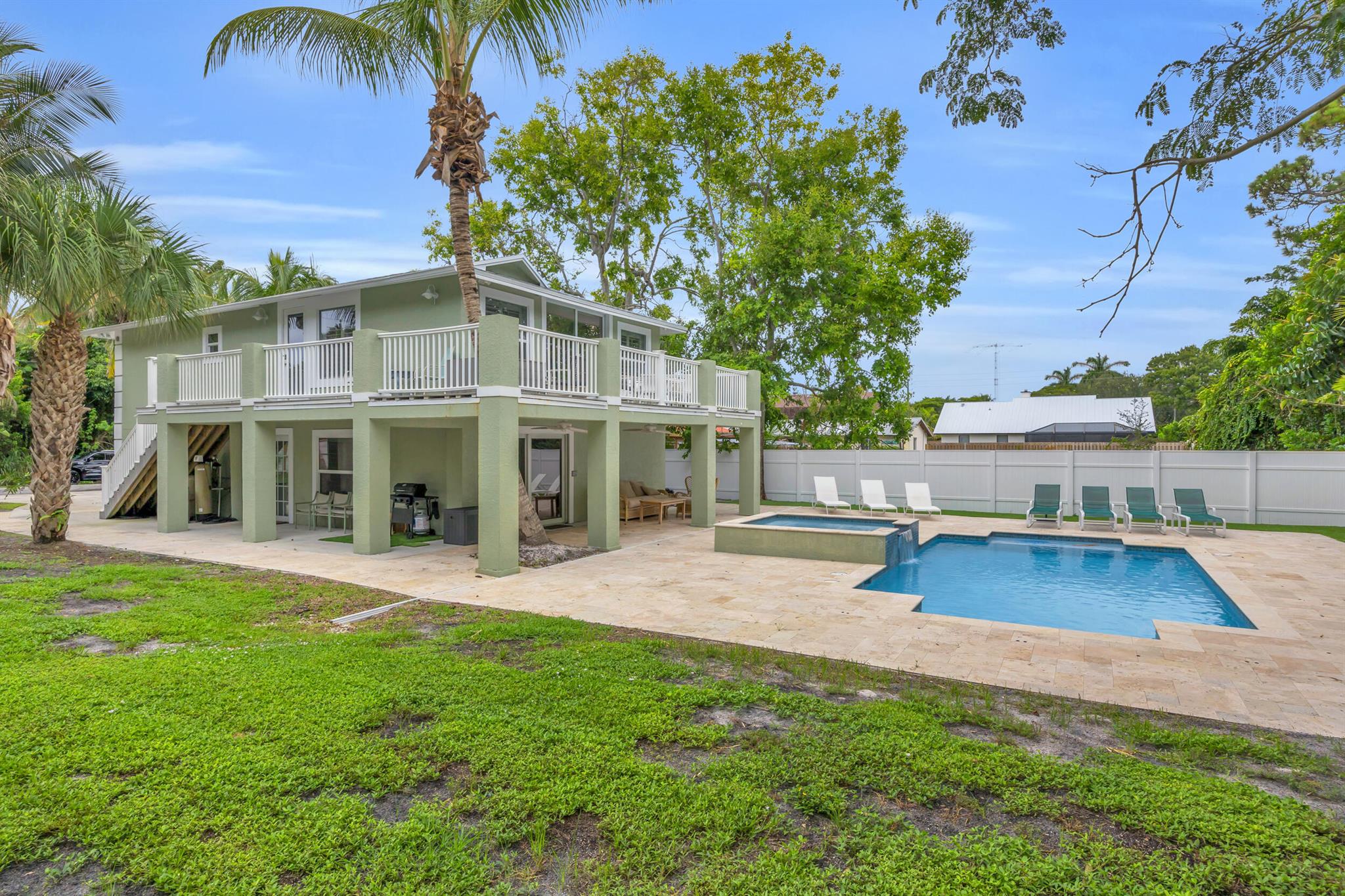 10869 SE Linden Street