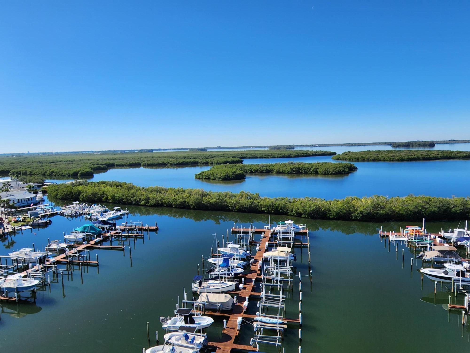 5163 N Highway A1a 216